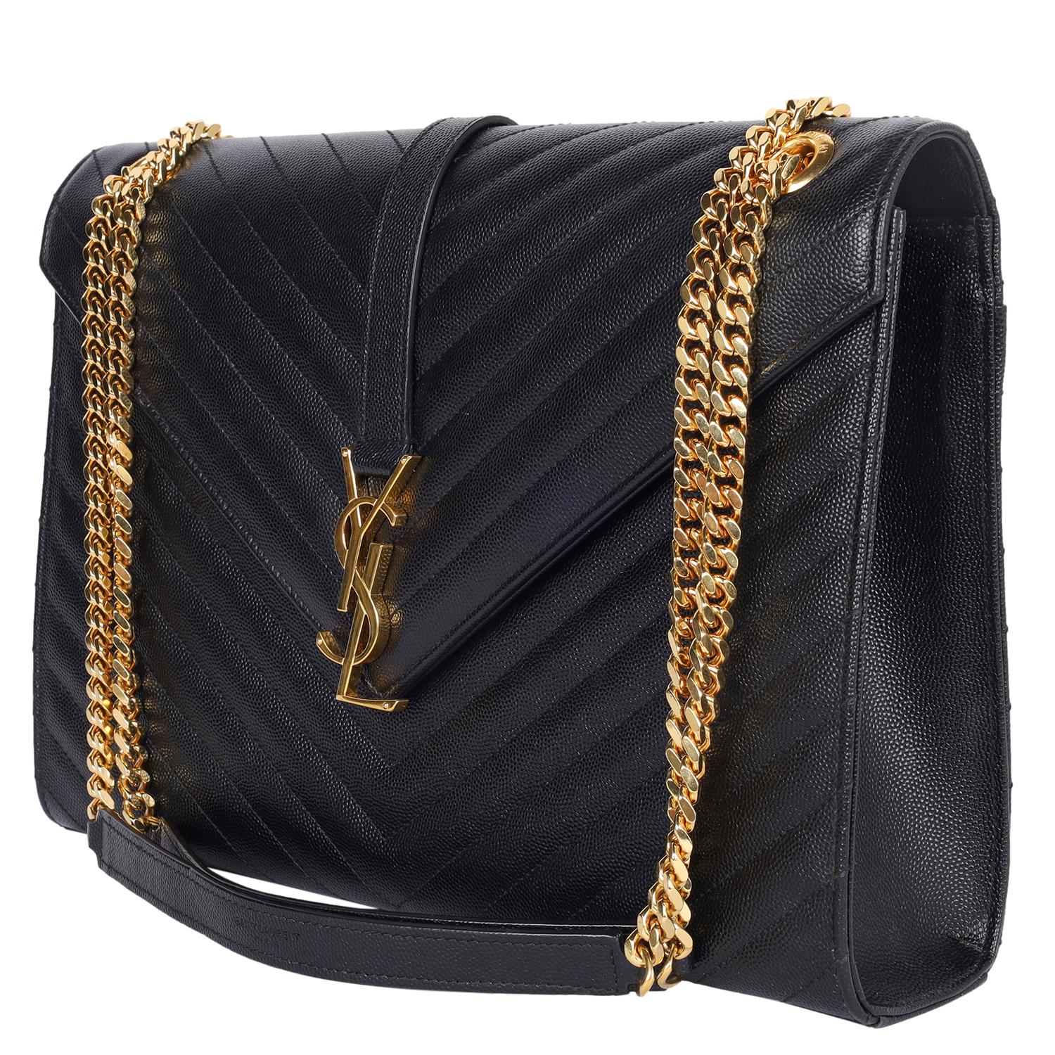 SAINT LAURENT Busta Chevron Grande Nero in vendita 2