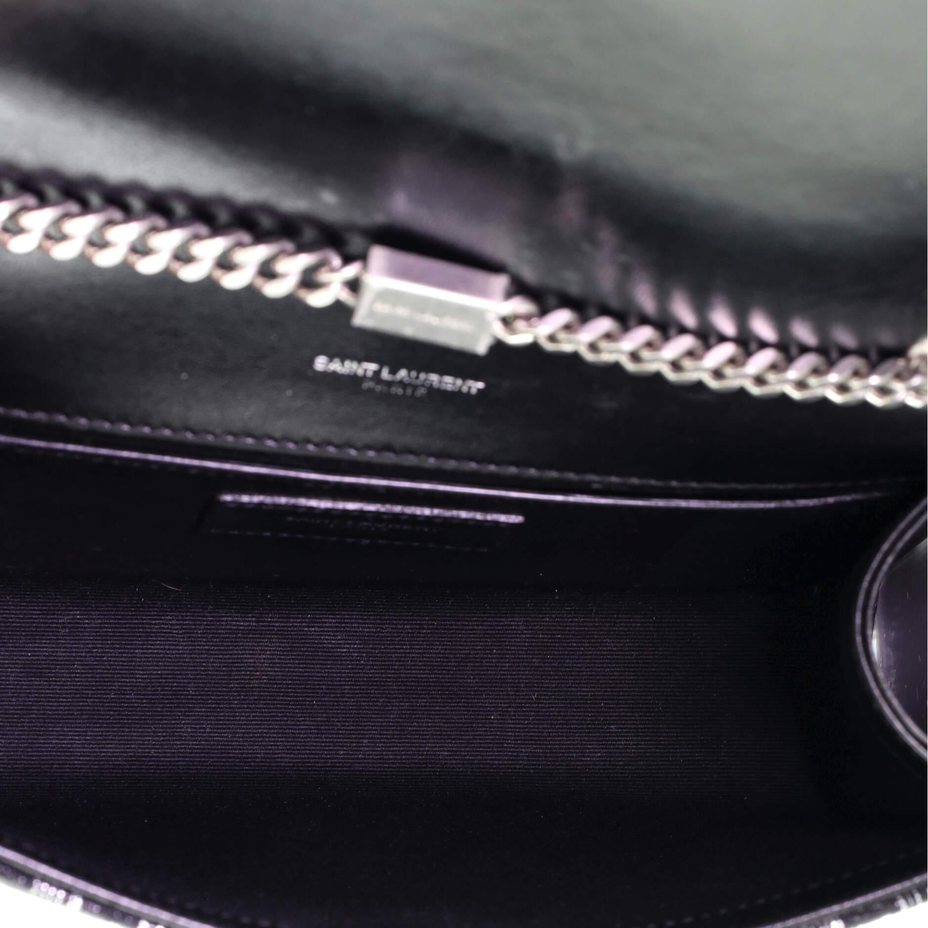 Saint Laurent Klassische Monogramm-Umhängetasche aus gestreiftem Metallic-Stoff, klein 1