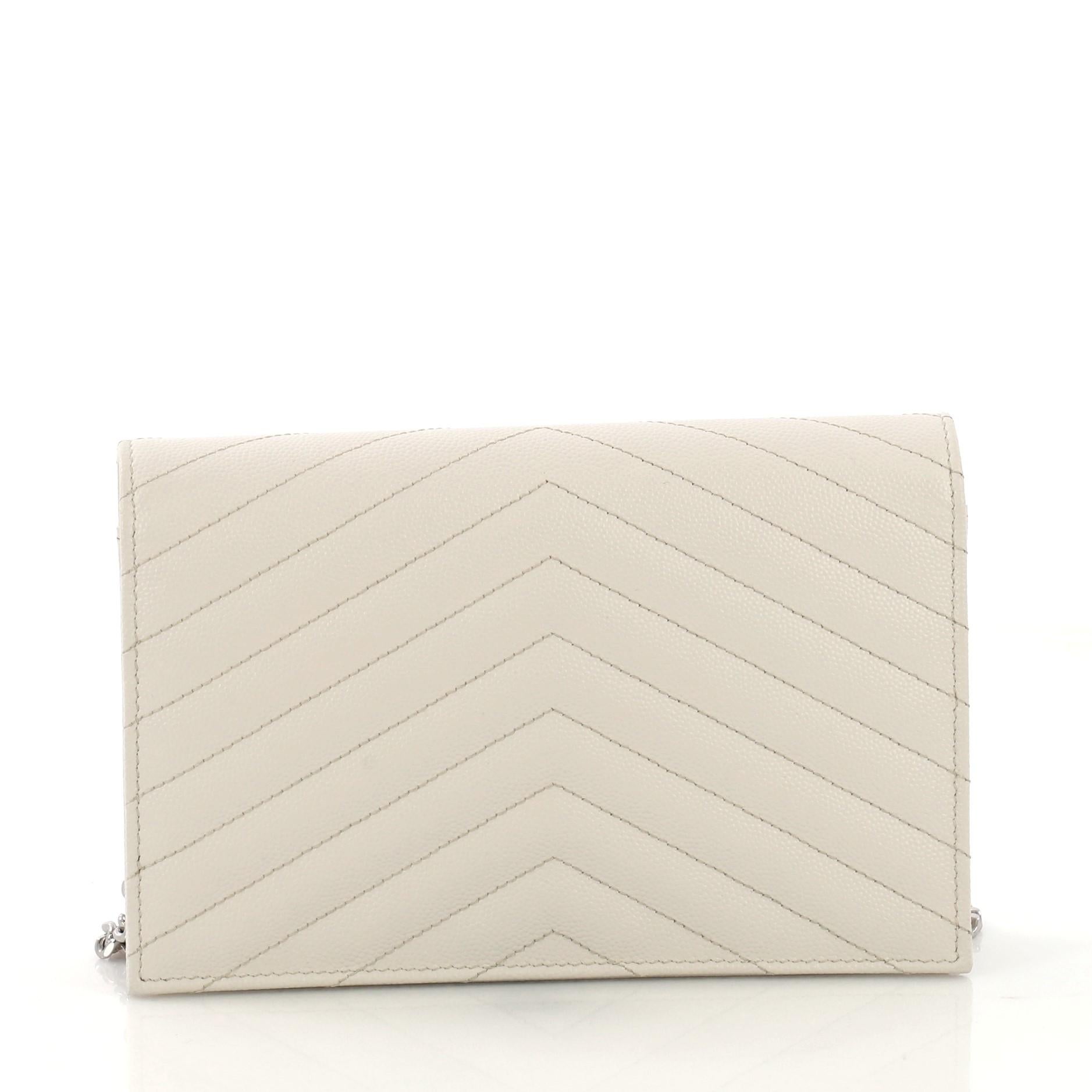 Saint Laurent Classic Monogram Wallet on Chain Matelasse Chevron Leather Small In Good Condition In NY, NY