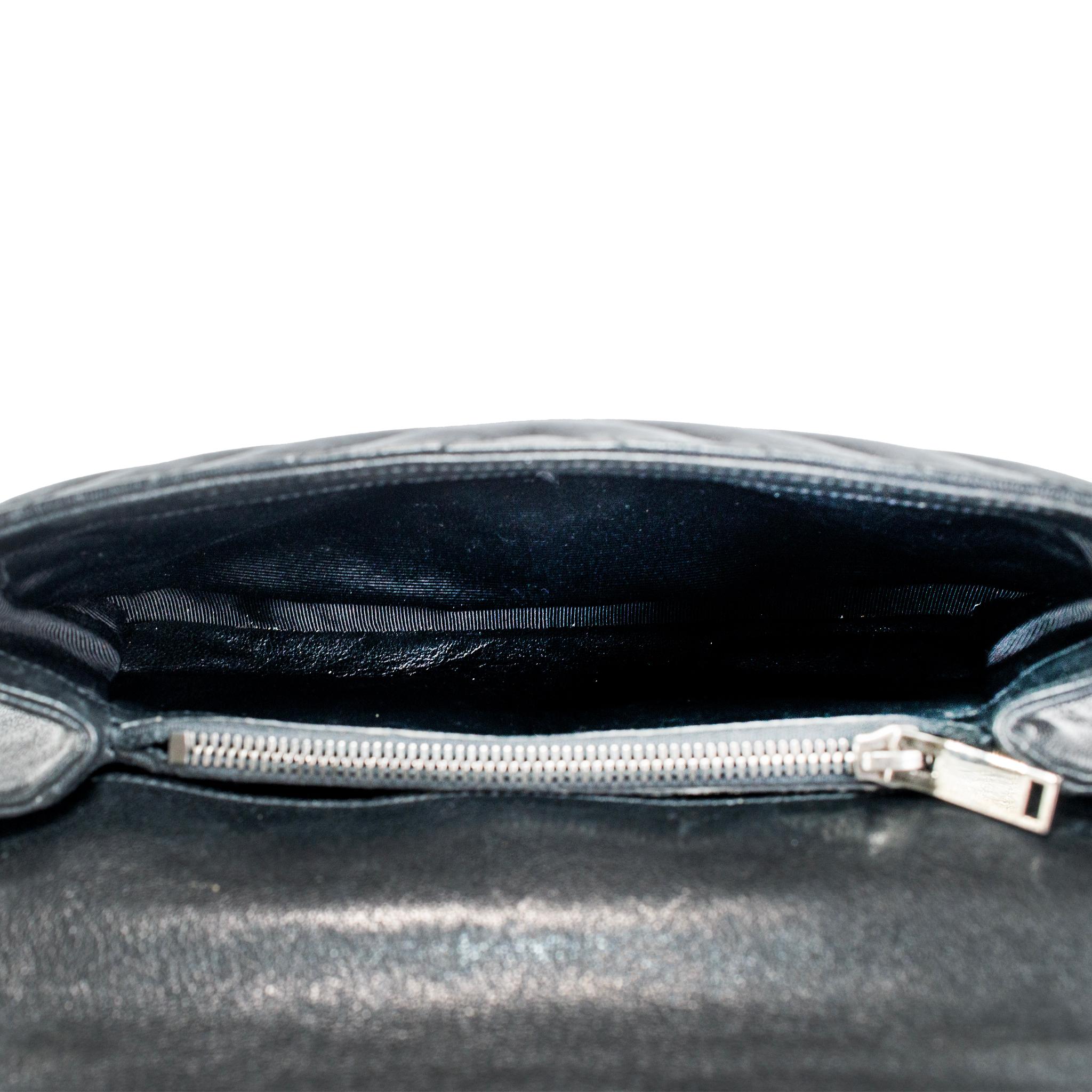Saint Laurent College Medium Black Quilted Leather Top Handle Crossbody Bag in vendita 1