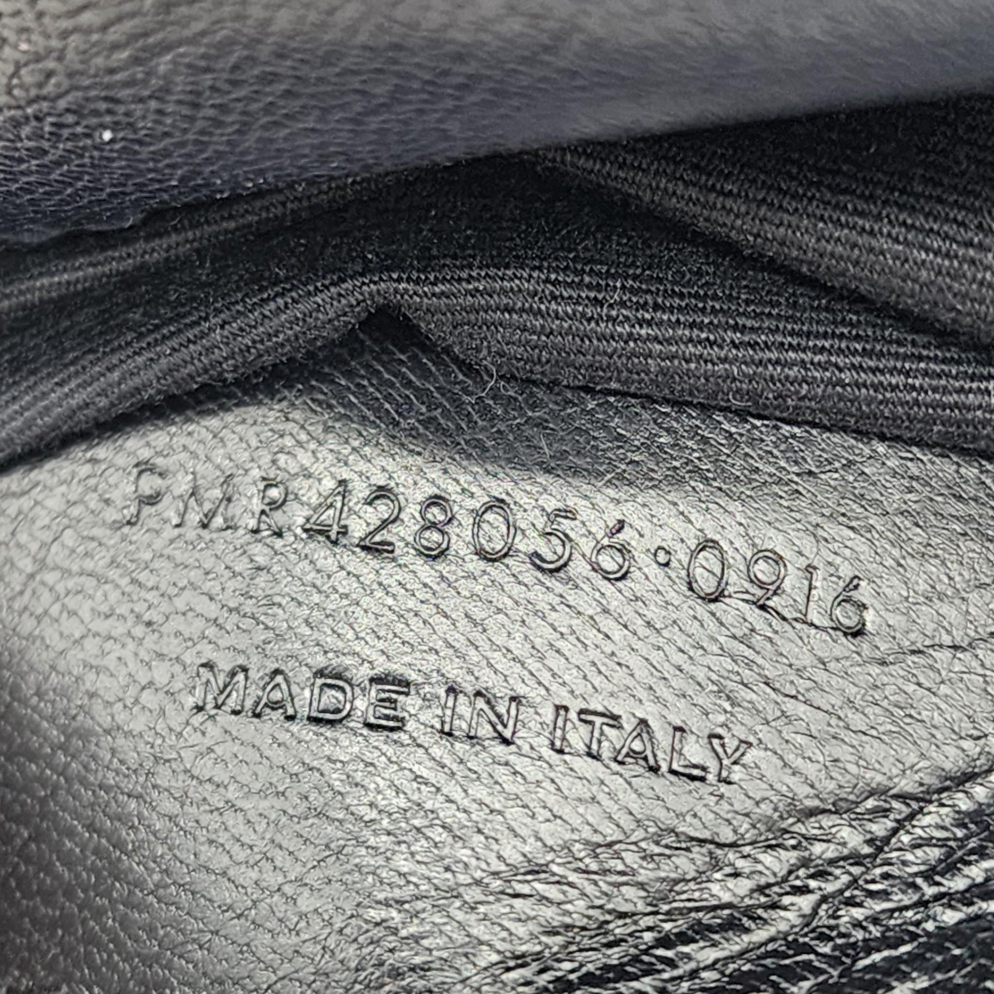 Saint Laurent College Medium Chain Bag - Leather - Blue For Sale 8