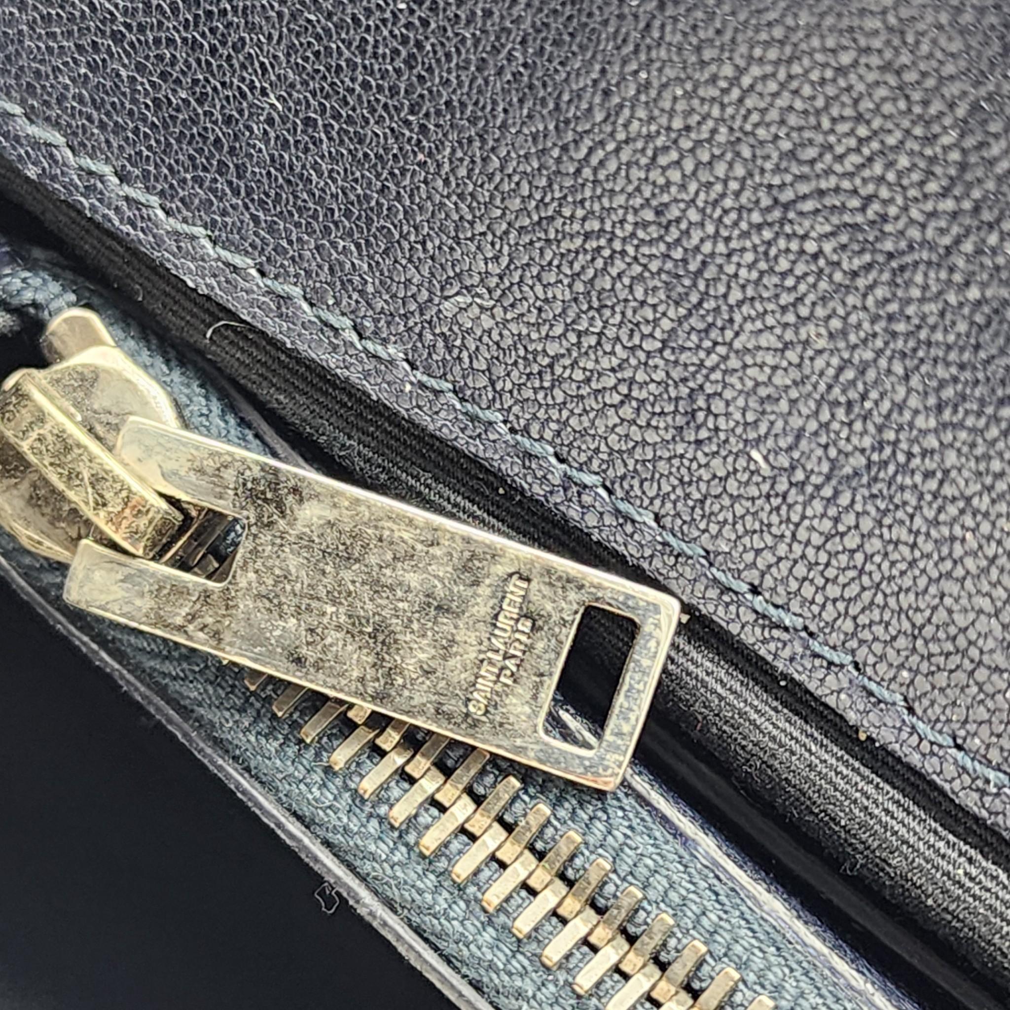 Saint Laurent College Medium Chain Bag - Leather - Blue For Sale 9