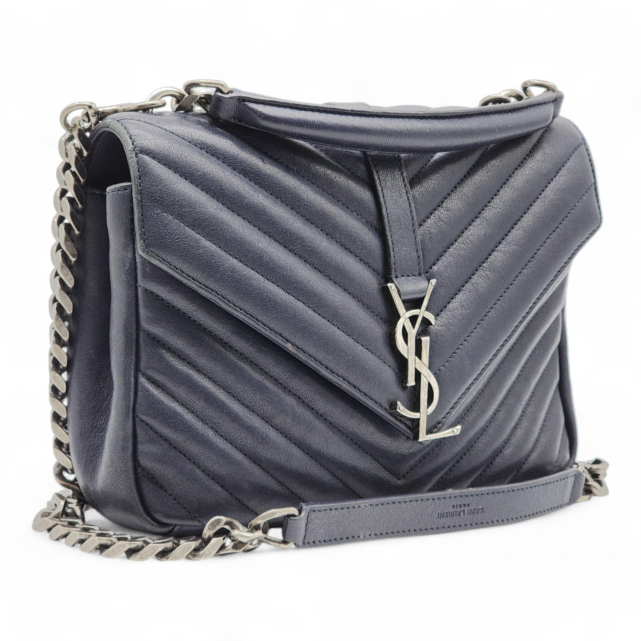 Black Saint Laurent College Medium Chain Bag - Leather - Blue For Sale