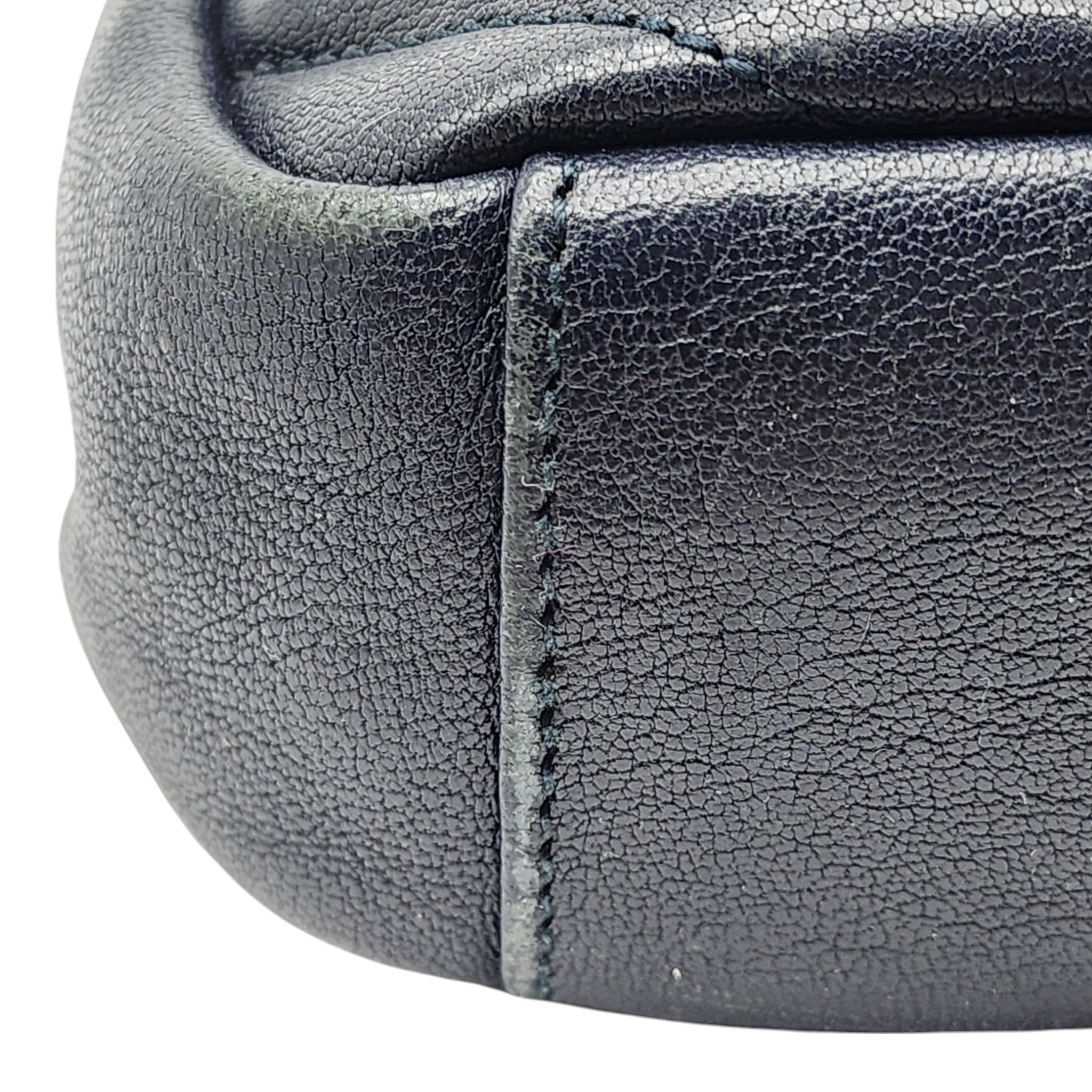 Saint Laurent College Medium Chain Bag - Leather - Blue For Sale 1