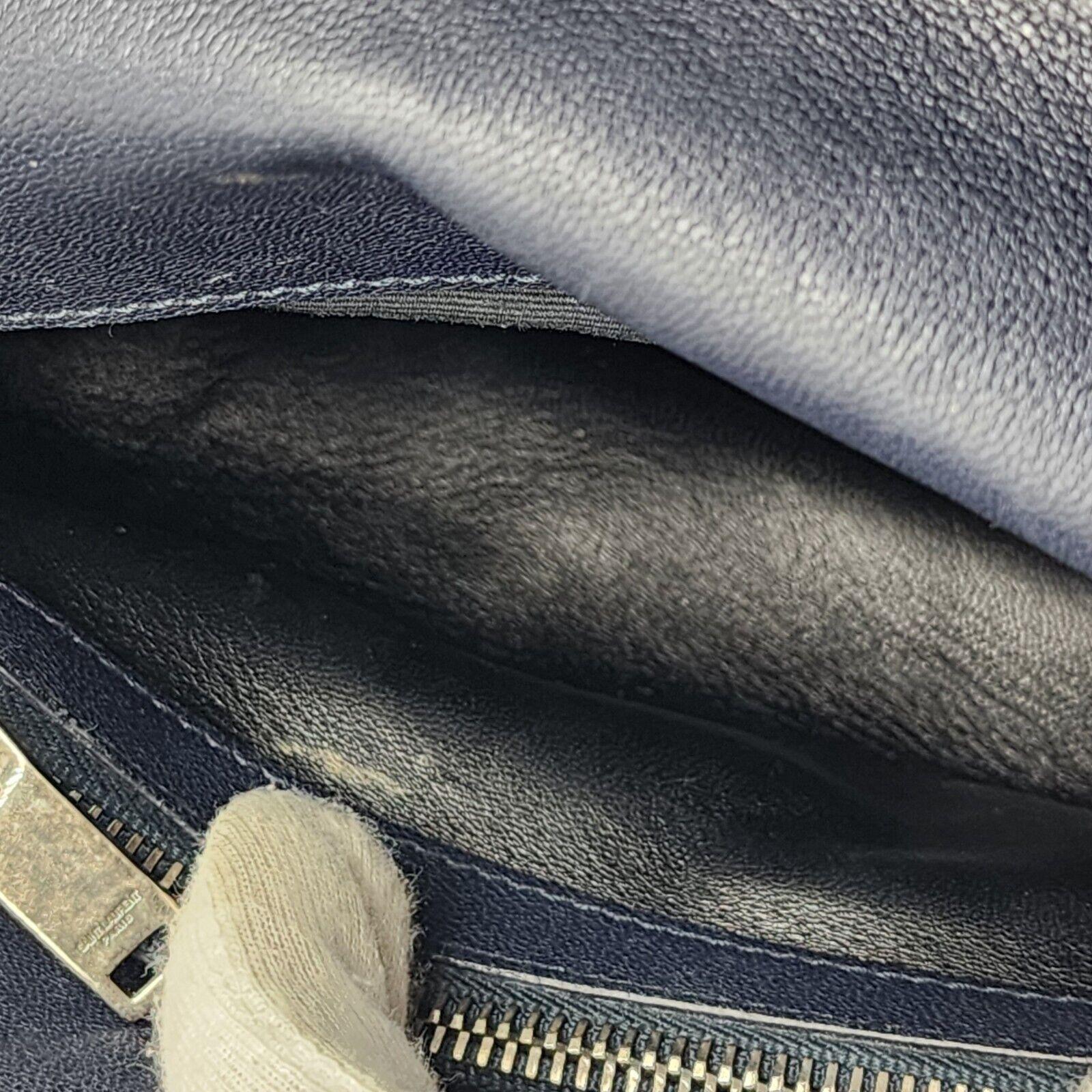 Saint Laurent College Medium Chain Bag Leather in Blue In Excellent Condition For Sale In Los Angeles, CA