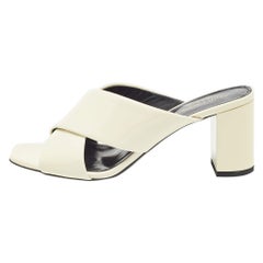 Saint Laurent Cream Patent Leather Loulou Slide Sandals Size 37.5