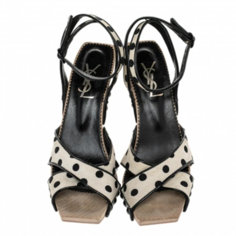 Saint Laurent Creme/Polka Dot gepunktete Slingback-Sandalen aus Stoff und Leder Größe 38 (Schwarz)