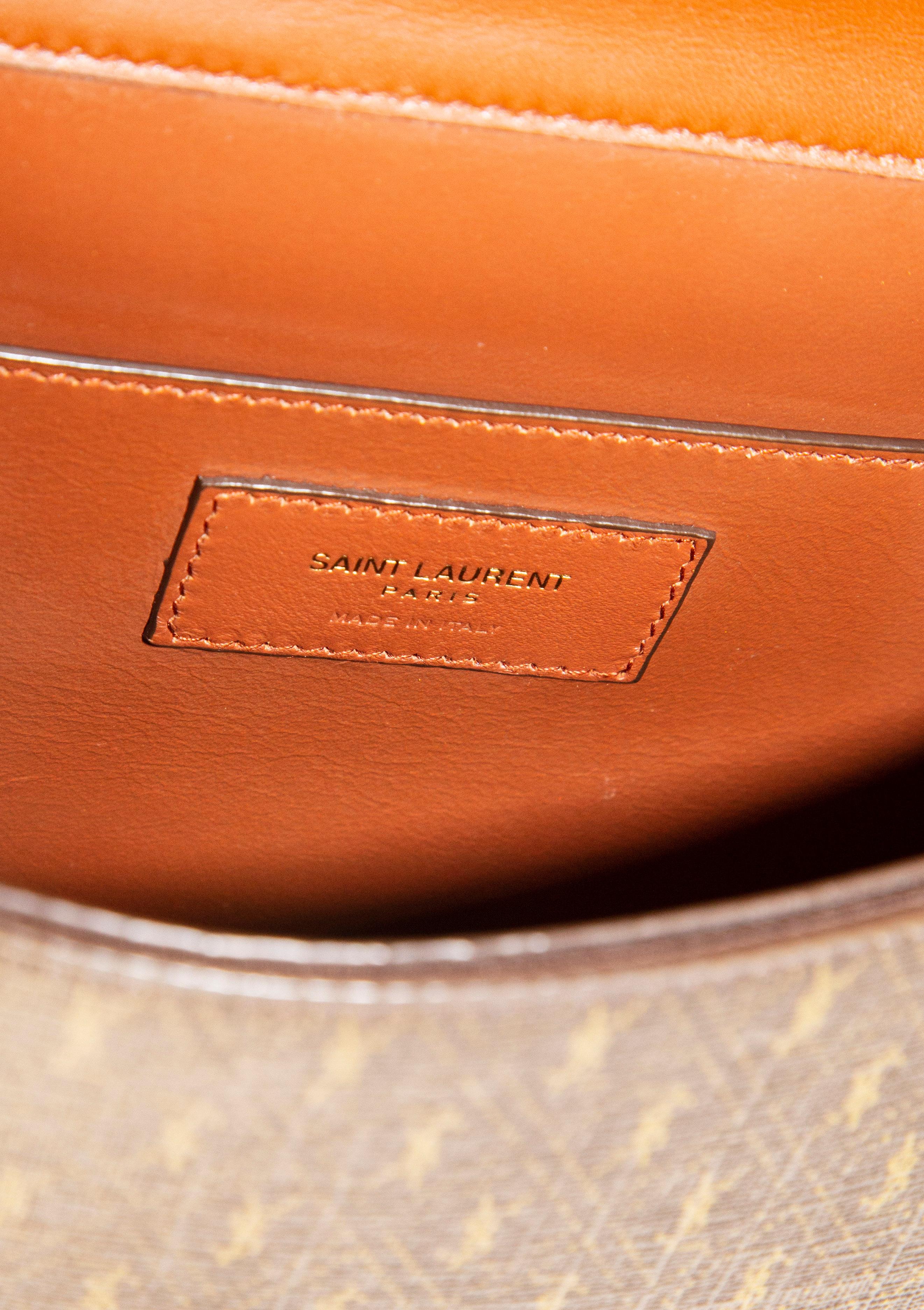 Saint Laurent Crossbody Tasche aus beschichtetem Canvas und braunem Leder mit Monogramm  im Angebot 7