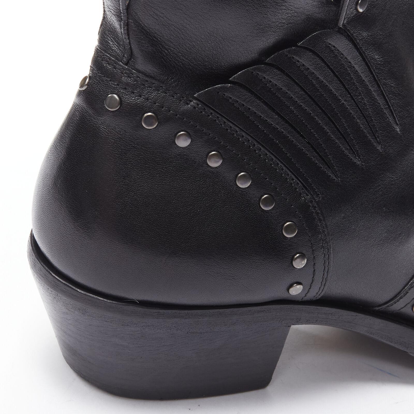 SAINT LAURENT Dakota 50, stivaletto western in pelle nera con borchie EU42 6