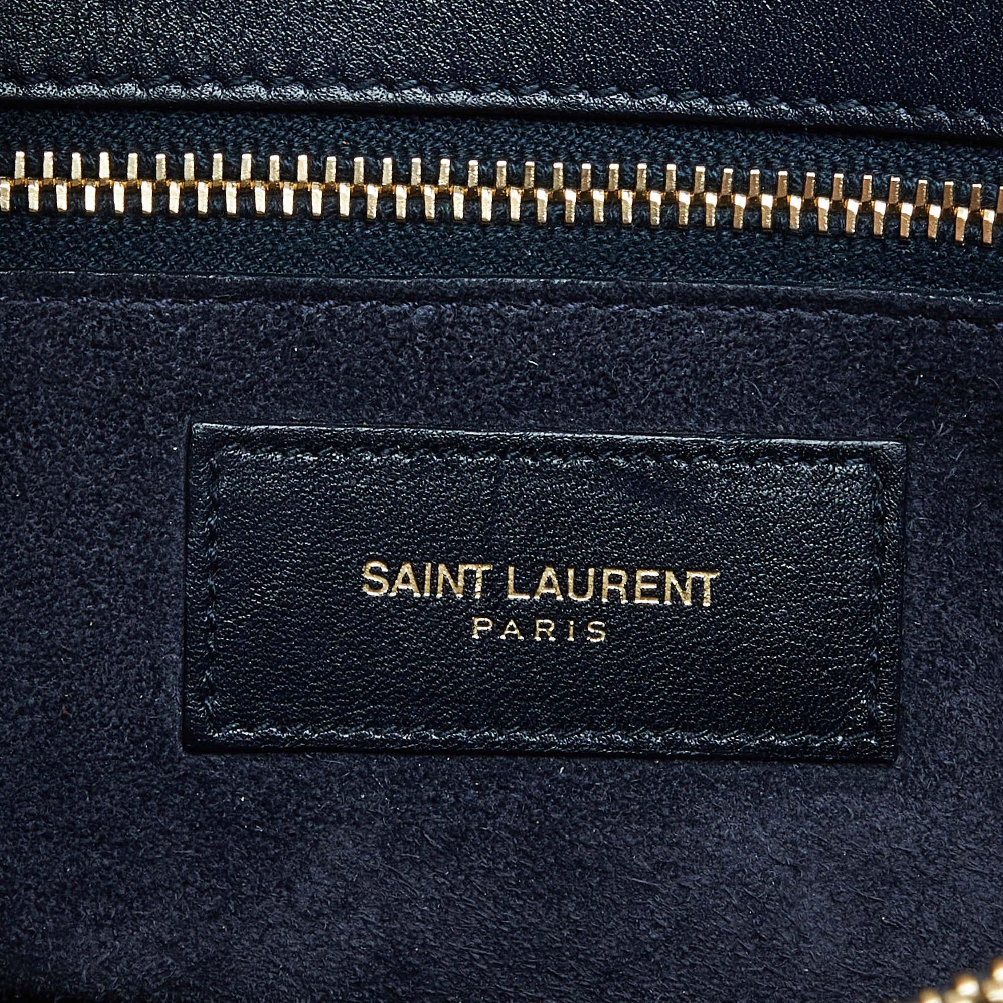 Saint Laurent Bleu foncé Leather Small Classic Sac De Jour Tote Bon état à Dubai, Al Qouz 2