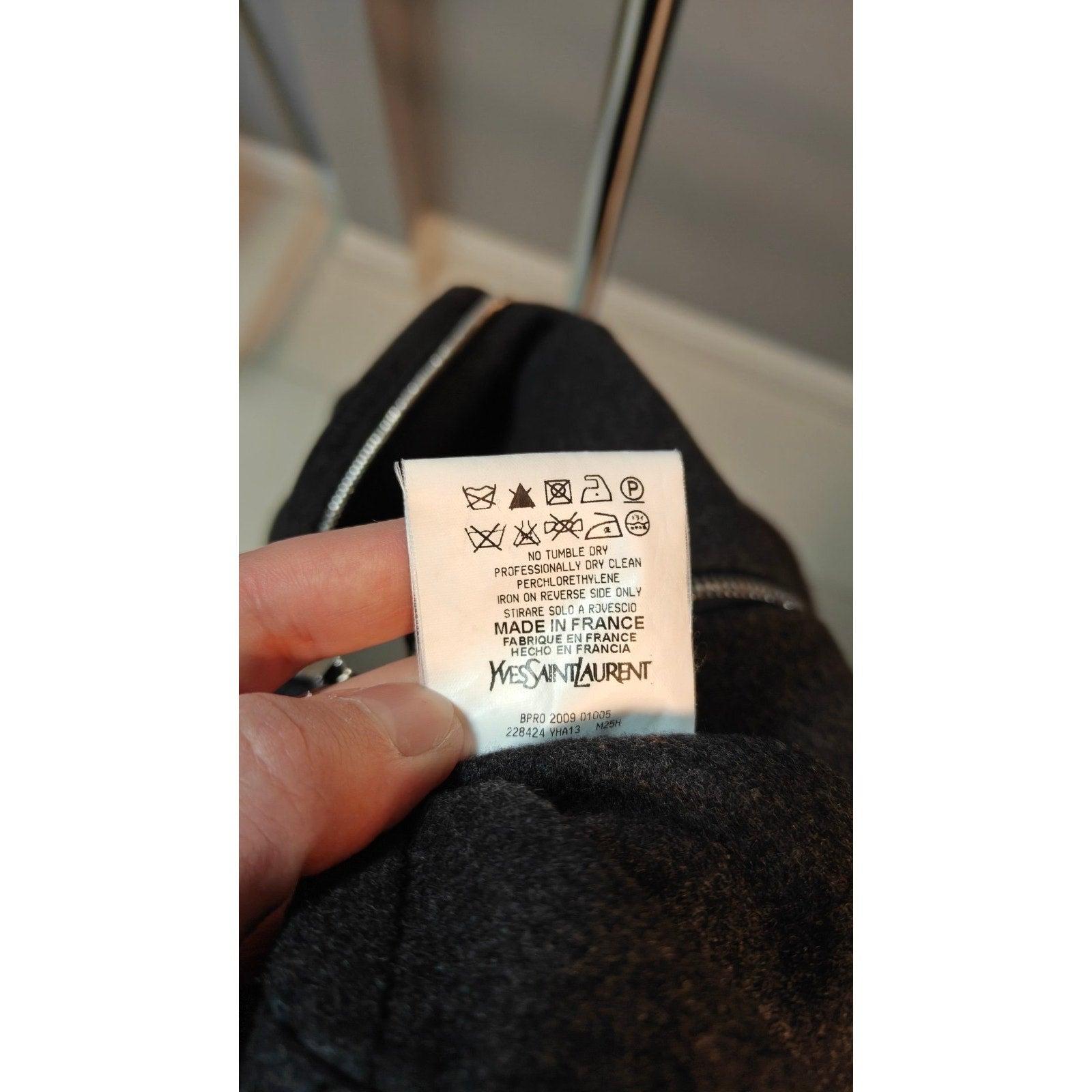 Saint Laurent Dunkelgrauer Wollmantel - Größe Medium (FR38) im Angebot 2