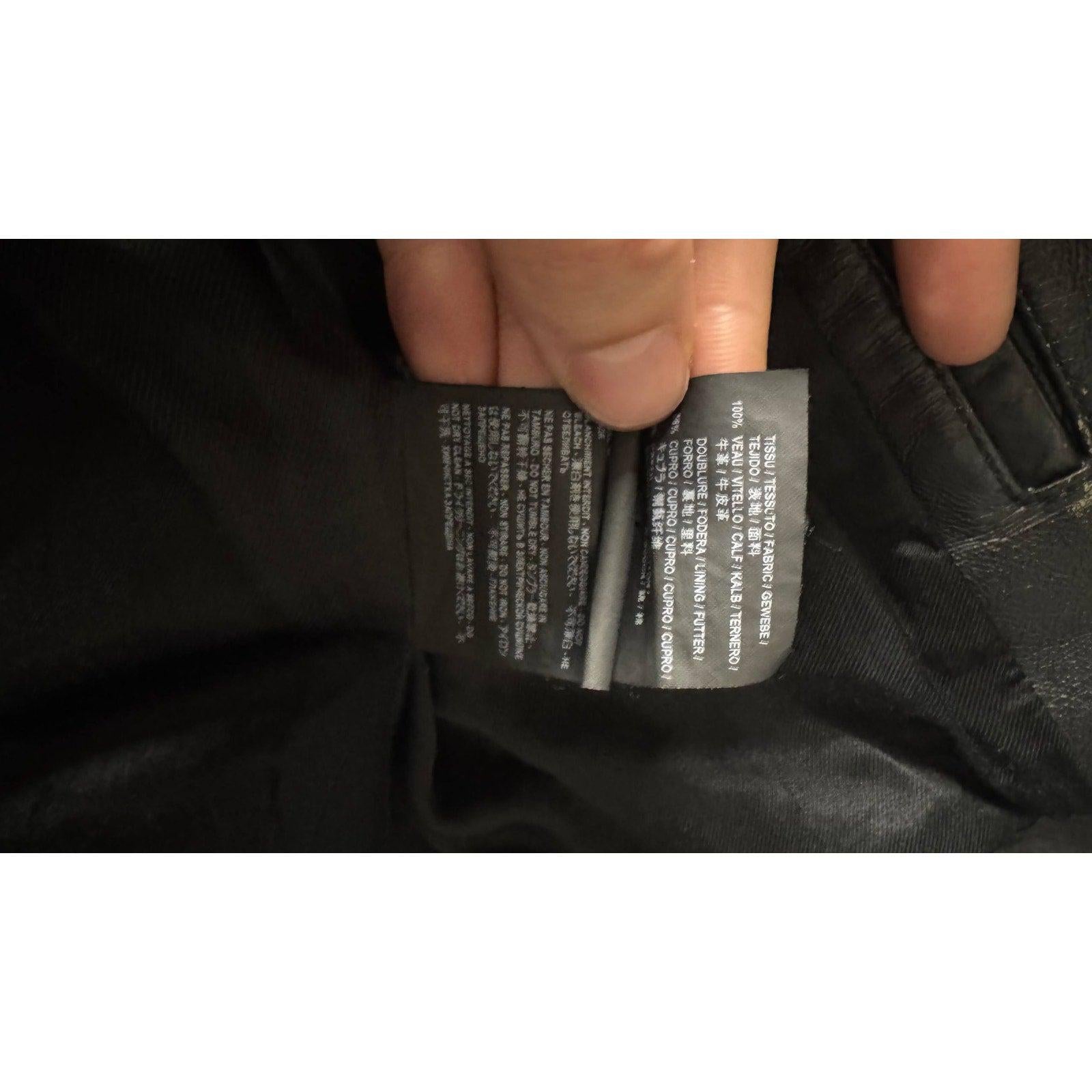 Saint Laurent Distressed Black Leather Jacket - Taille 38/M Pour femmes en vente