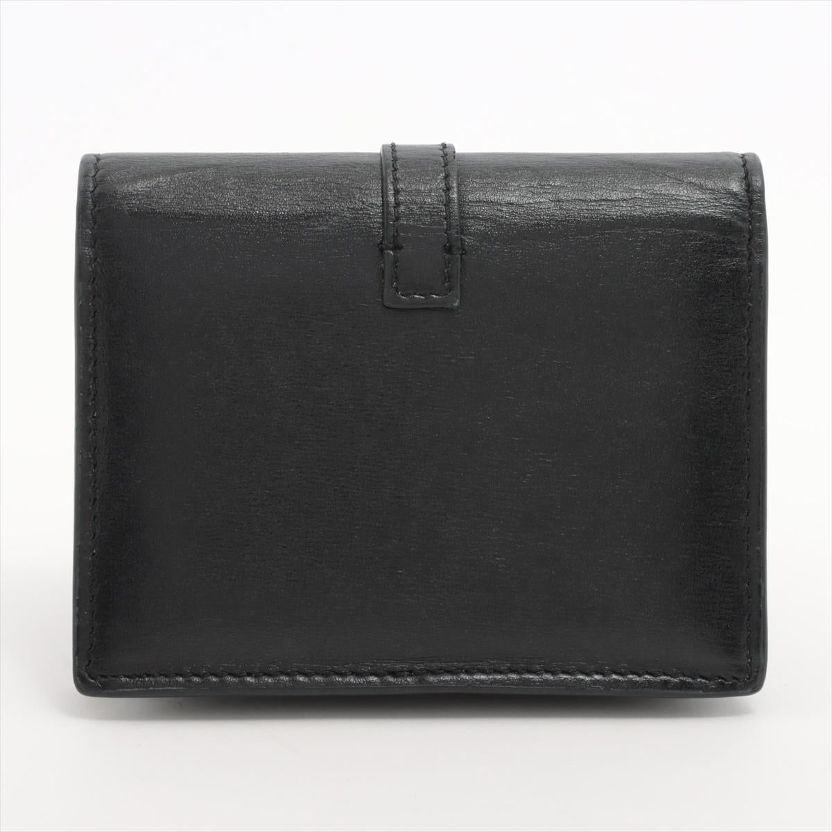 Saint Laurent Double V Flap Short Leather Wallet In Good Condition In Indianapolis, IN