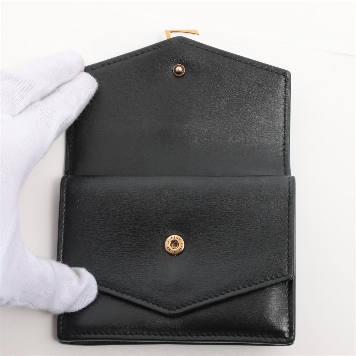 Women's Saint Laurent Double V Flap Short Leather Wallet For Sale