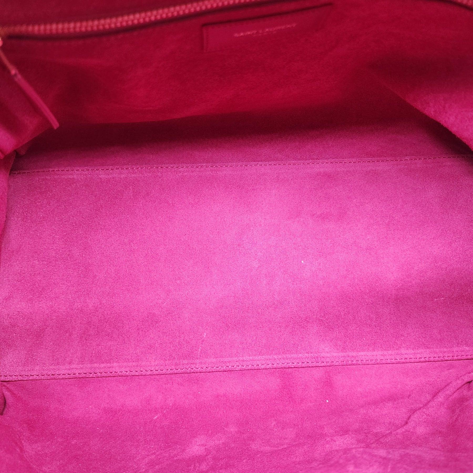 Women's Saint Laurent Duffle Shoulder Bag in Pink For Sale