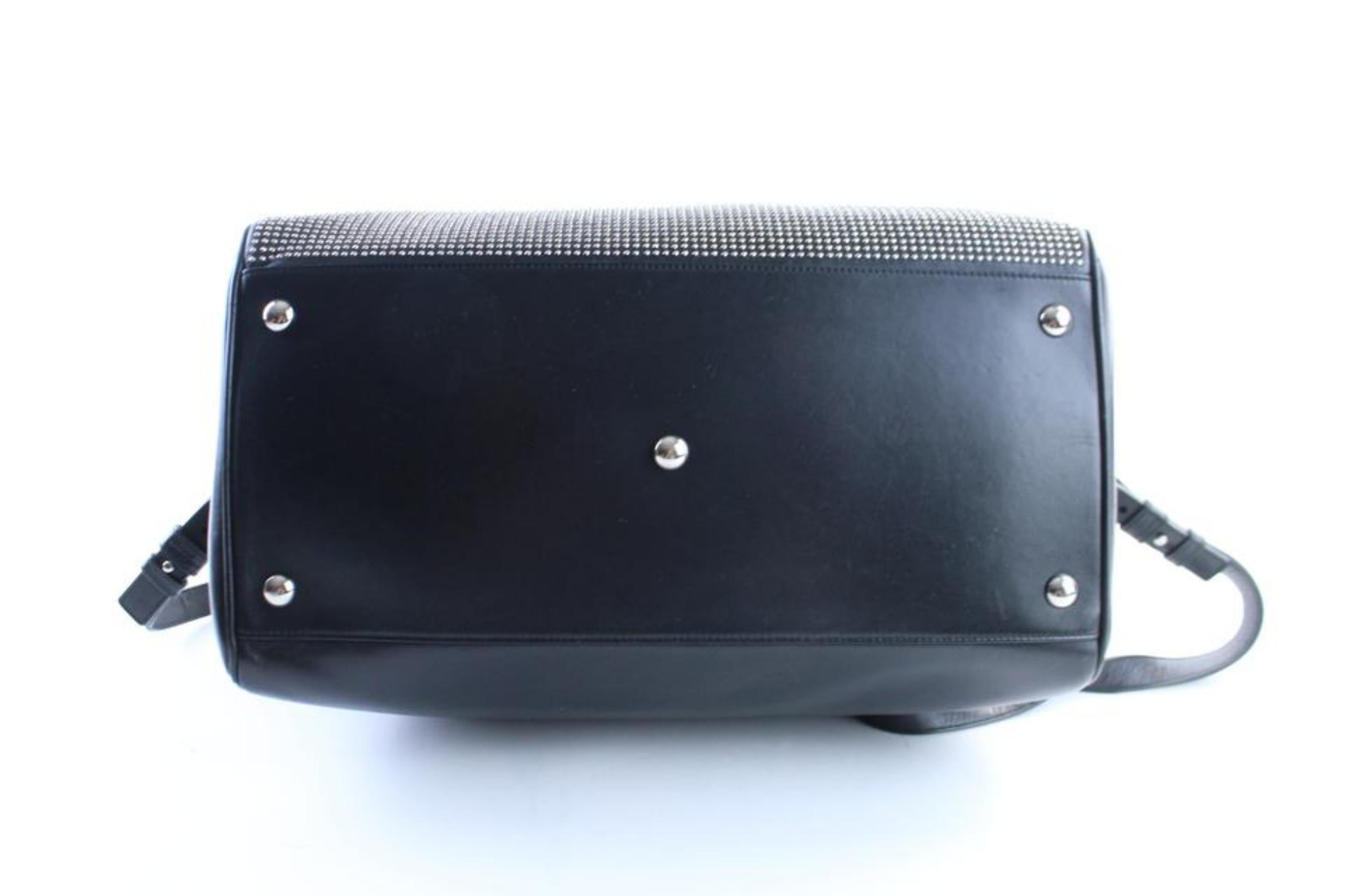 Saint Laurent Duffle Studded 6 Hour 10mr0503 Black Leather Weekend/Travel Bag For Sale 4