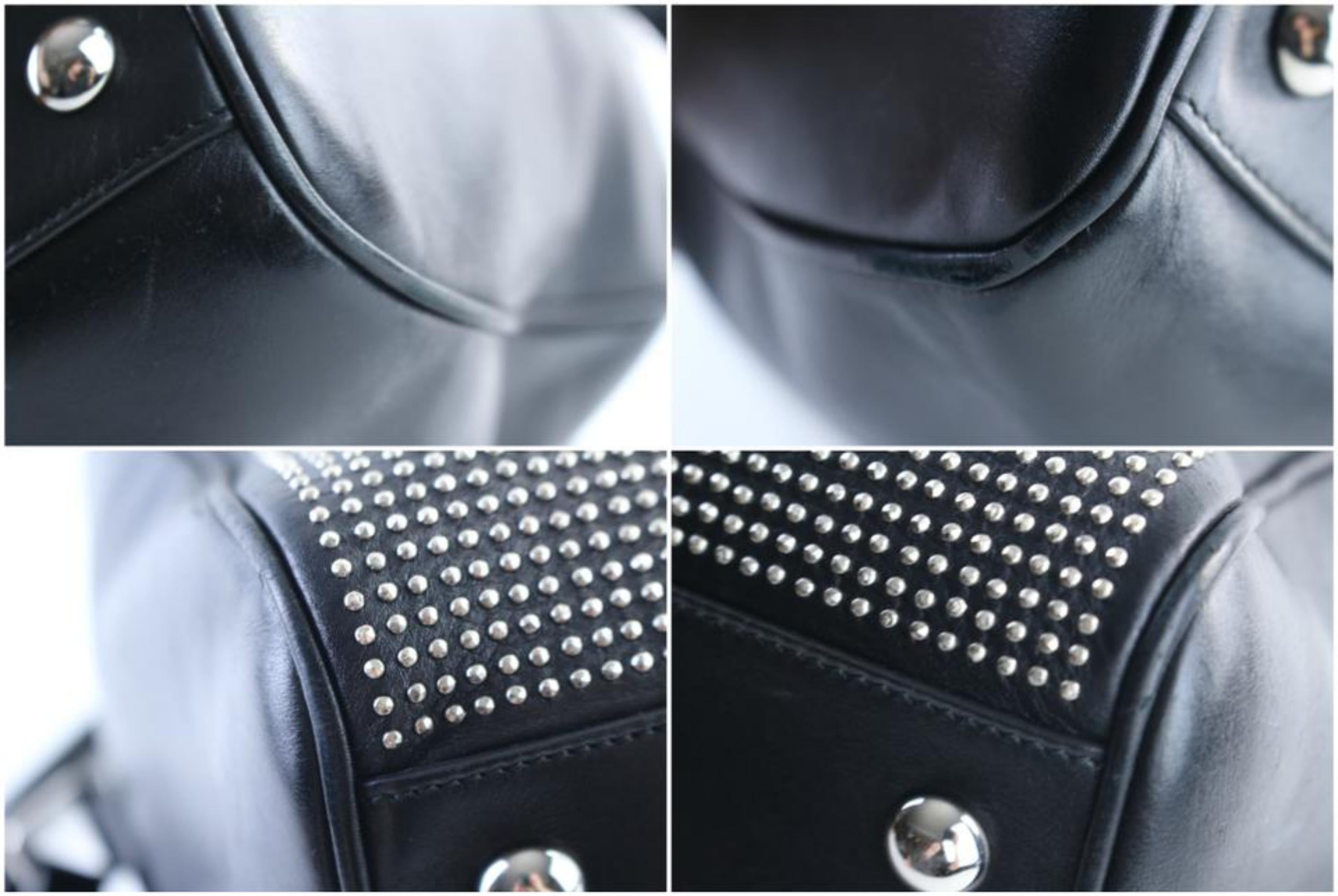 Saint Laurent Duffle Studded 6 Hour 10mr0503 Black Leather Weekend/Travel Bag For Sale 5
