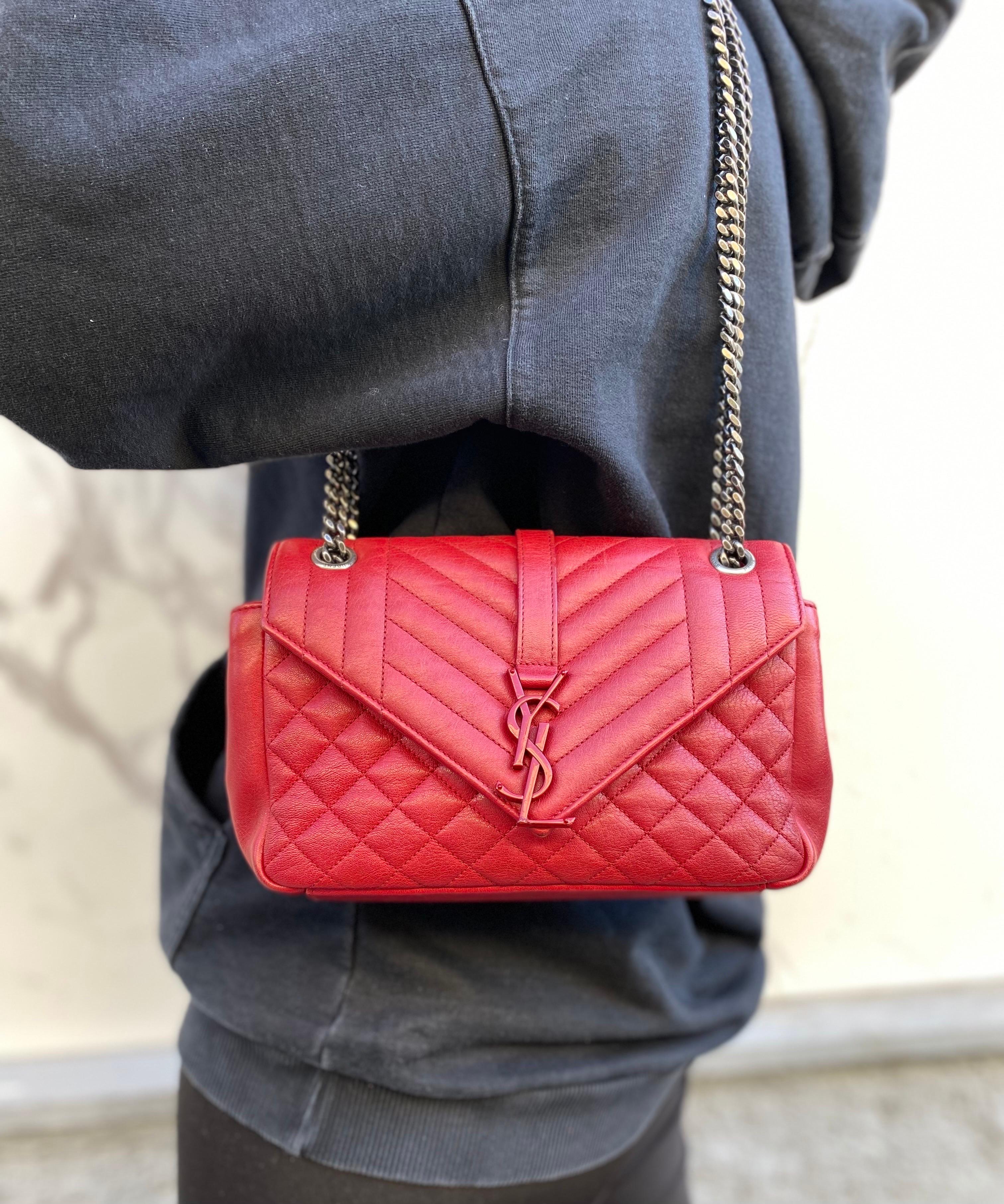 Women's Saint Laurent Envelope Red Shoulder Bag