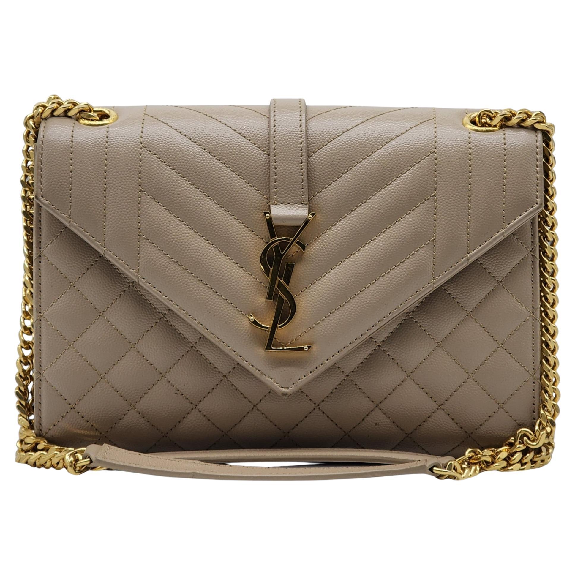 Saint Laurent Envelope Shoulder Bag - Grain de Poudre Leather - Beige For Sale