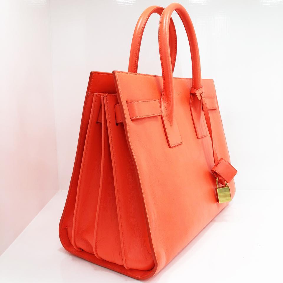 Saint Laurent Fluorescent Orange Leather Shoulder Bag In Good Condition For Sale In New York, NY