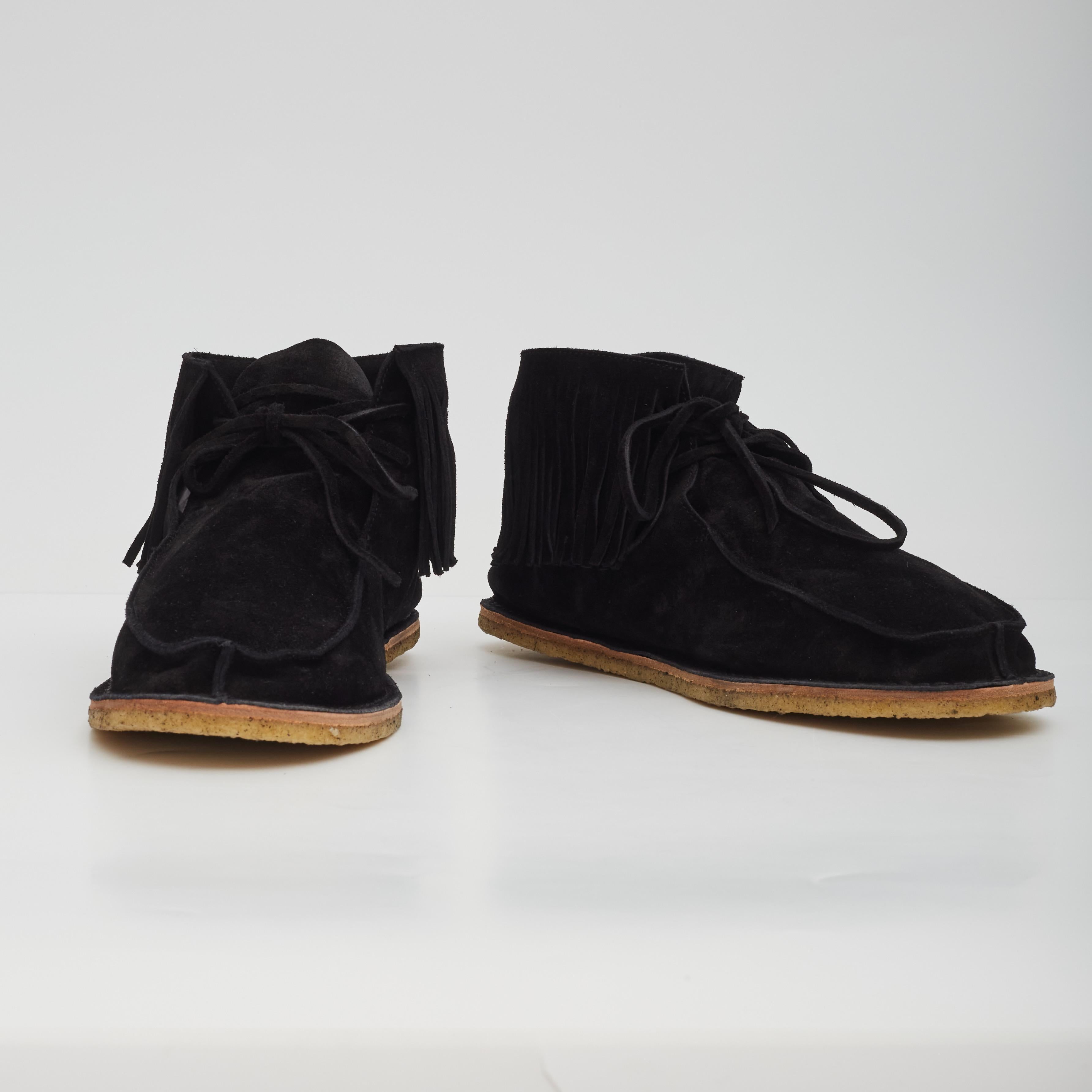 Saint Laurent Fringed Suede Black Desert Booties (43  US10 Mens) In Excellent Condition For Sale In Montreal, Quebec