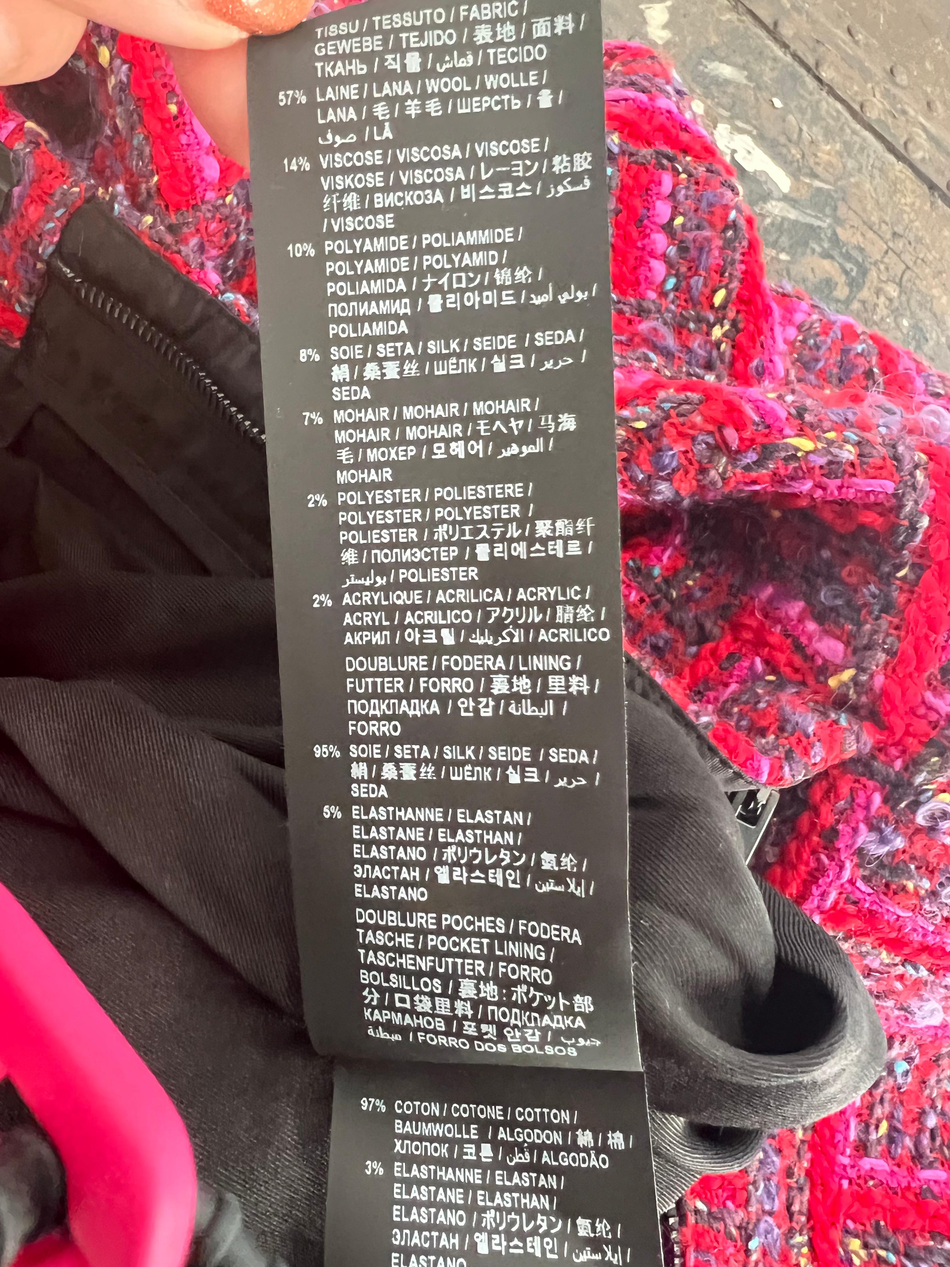 Saint Laurent  Fuchsia Tweed Shorts  For Sale 1