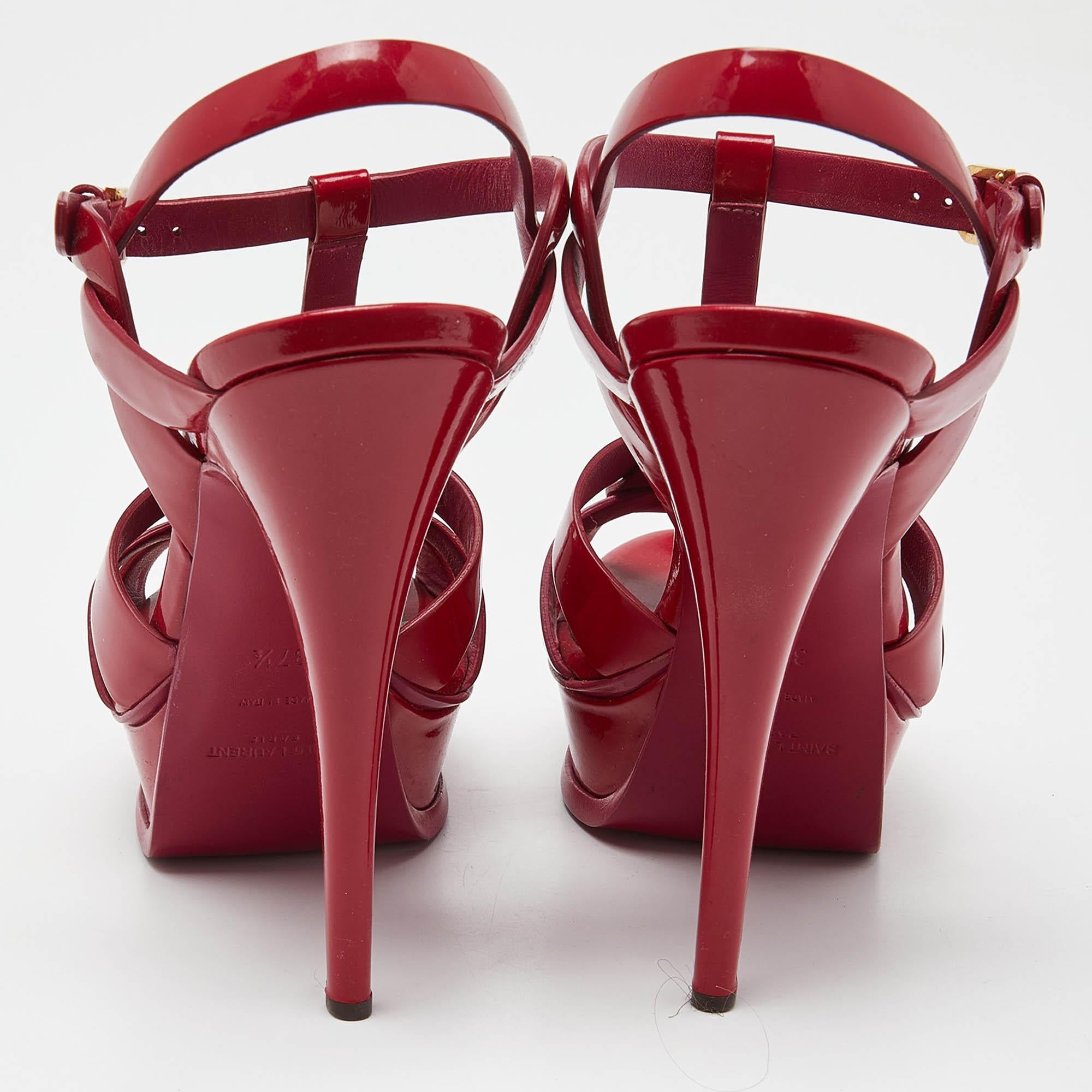 Women's Saint Laurent Fushia Patent Leather Tribute Platform Sandals Size 37.5 For Sale