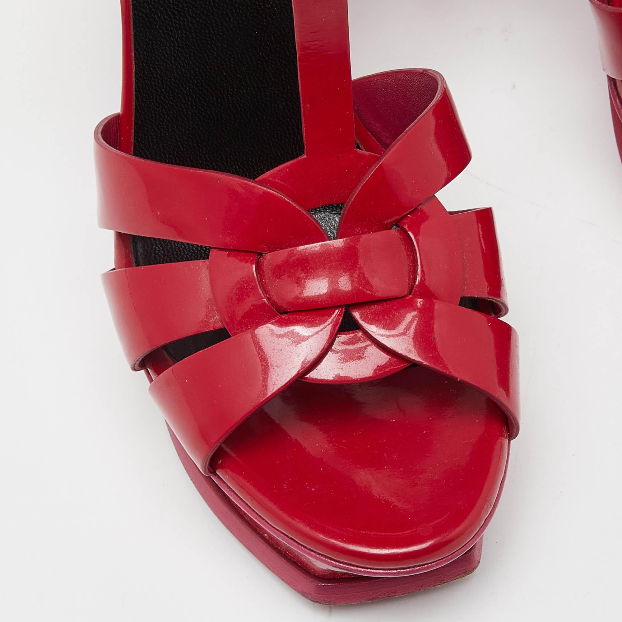 Saint Laurent Fushia Patent Leather Tribute Platform Sandals Size 37.5 For Sale 2