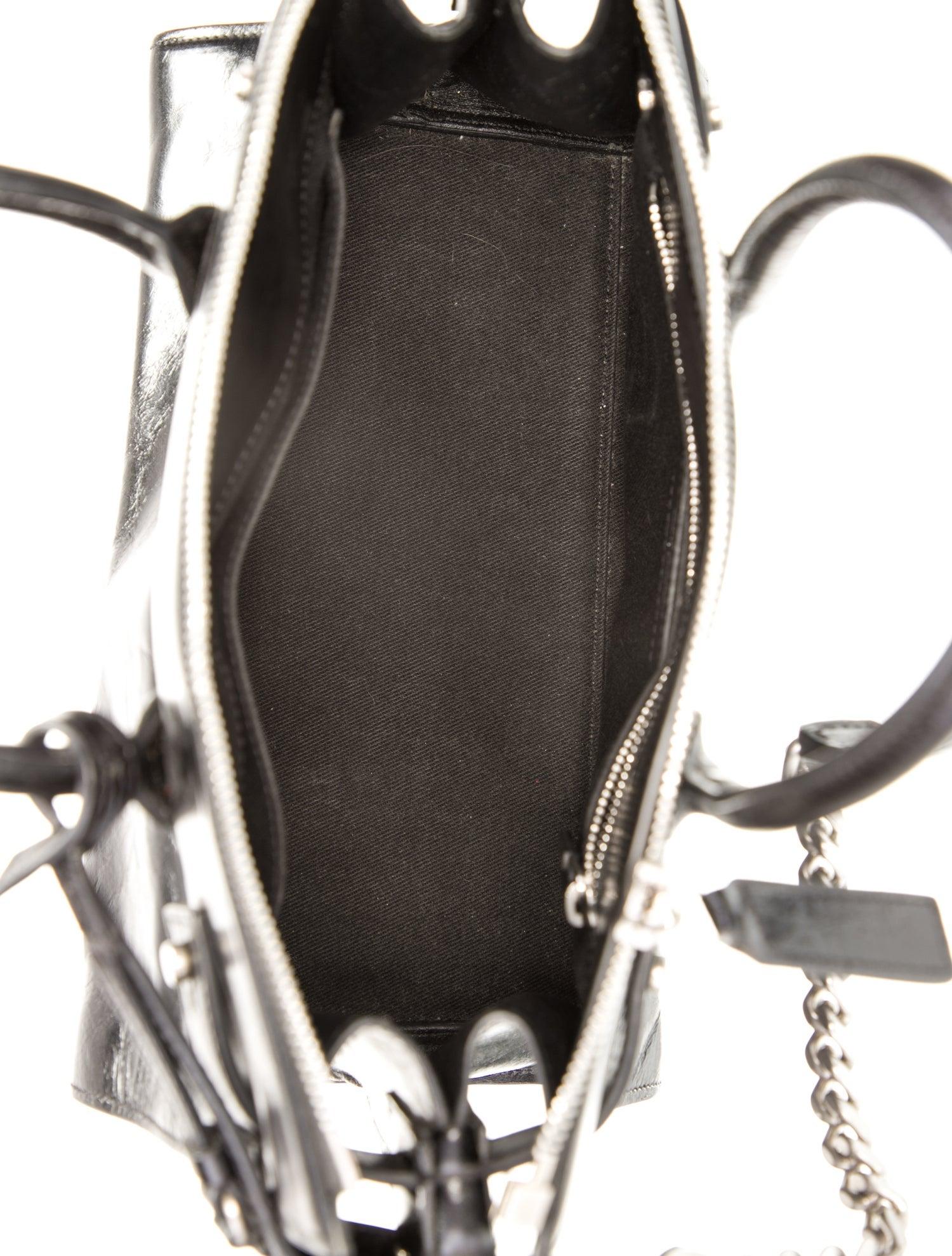 Saint Laurent Glazed Calfskin Black Sac de Jour Tote Bag Baby For Sale 1