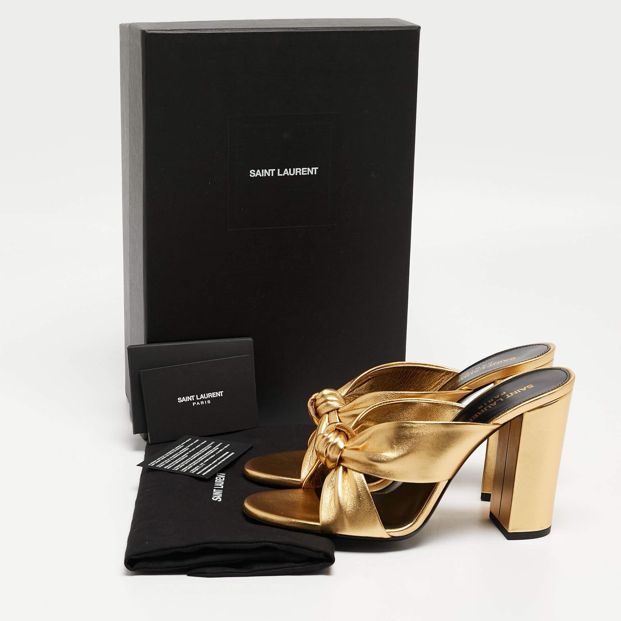 Saint Laurent Gold Gold Leather Bianca Slides Size 38.5 For Sale 6