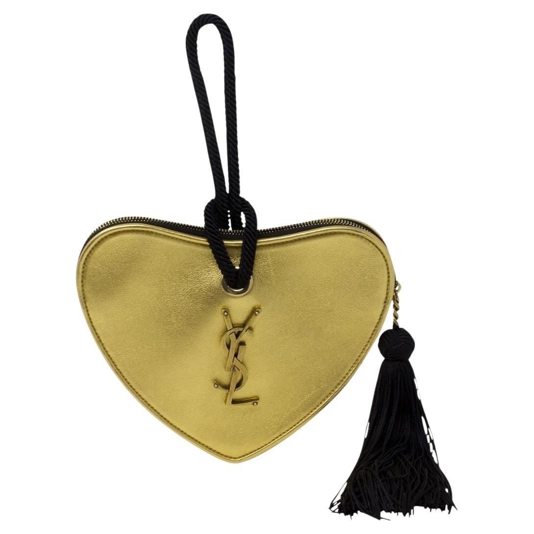 Saint Laurent - Sac de soirée à pompons en forme de cœur doré en vente