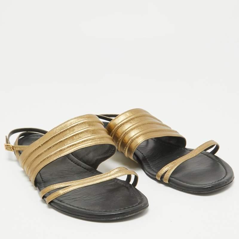 Saint Laurent Gold Leather Ankle Strap Flats Size 41 In Fair Condition In Dubai, Al Qouz 2