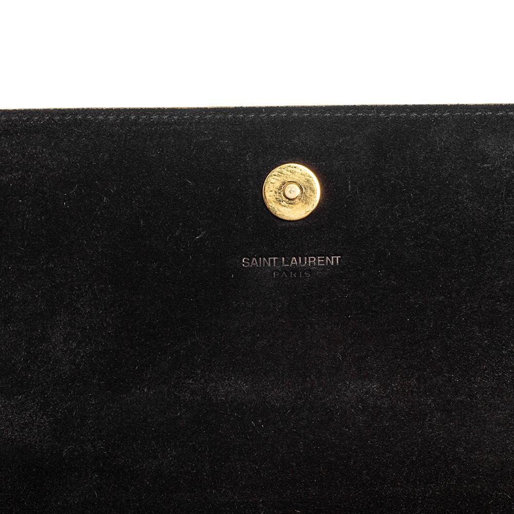 Saint Laurent Gold Leather Cassandre Clutch In Good Condition In Dubai, Al Qouz 2