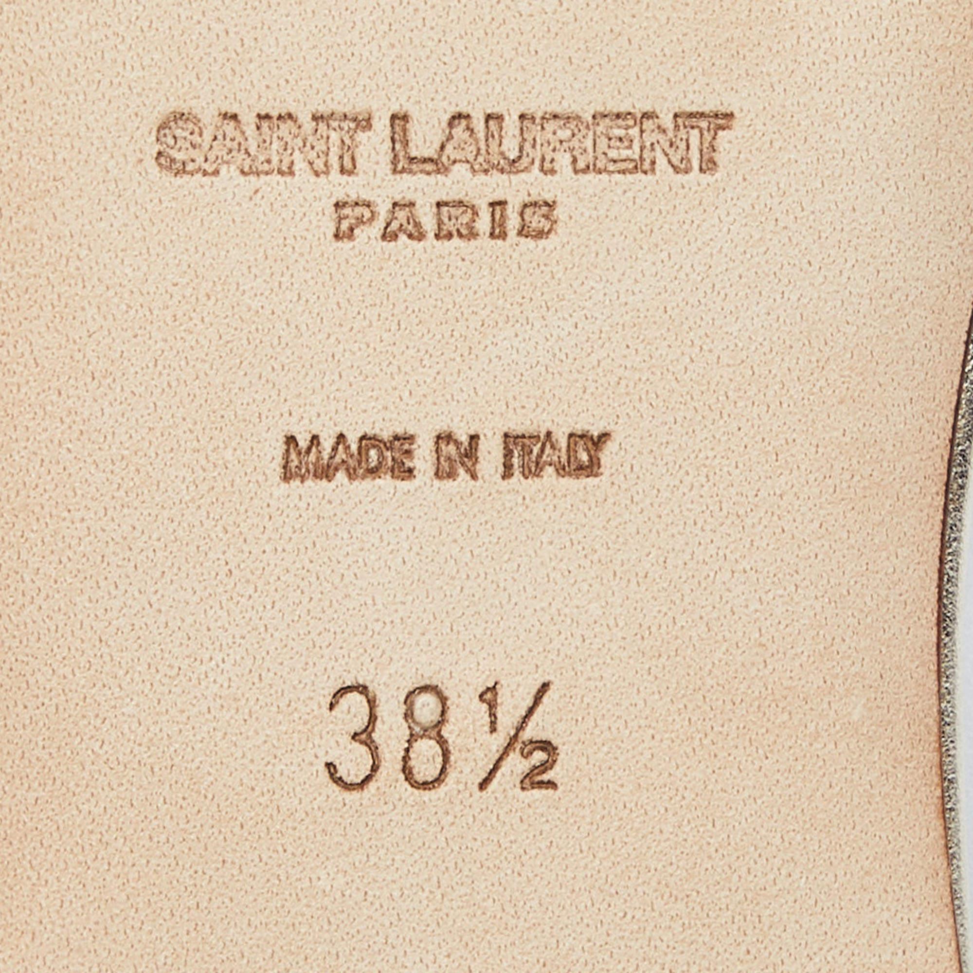 Saint Laurent Gold Leather Tribute Flat Slides Size 38.5 In New Condition In Dubai, Al Qouz 2