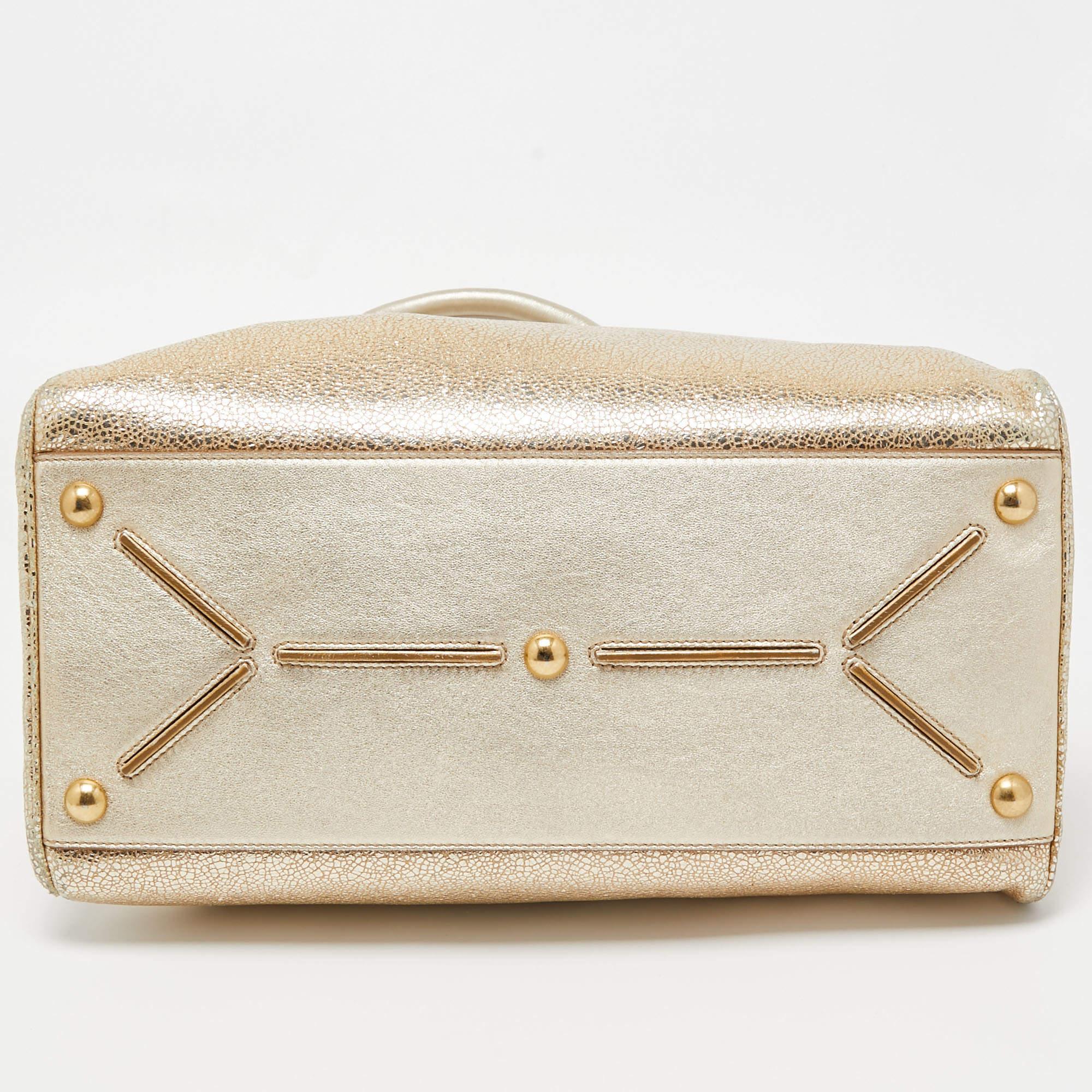 Saint Laurent Gold Textured Leather Medium Majorelle Bag For Sale 8
