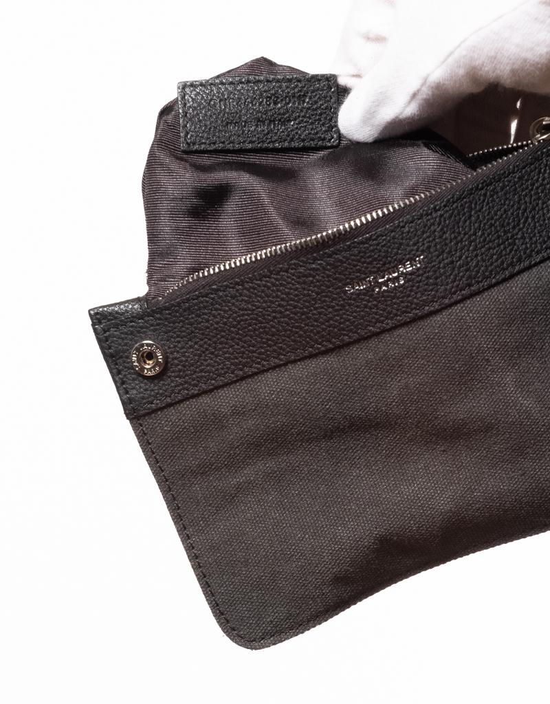 Saint Laurent Nano Sac De Jour Tragetasche aus schwarzem genarbtem Kalbsleder 3