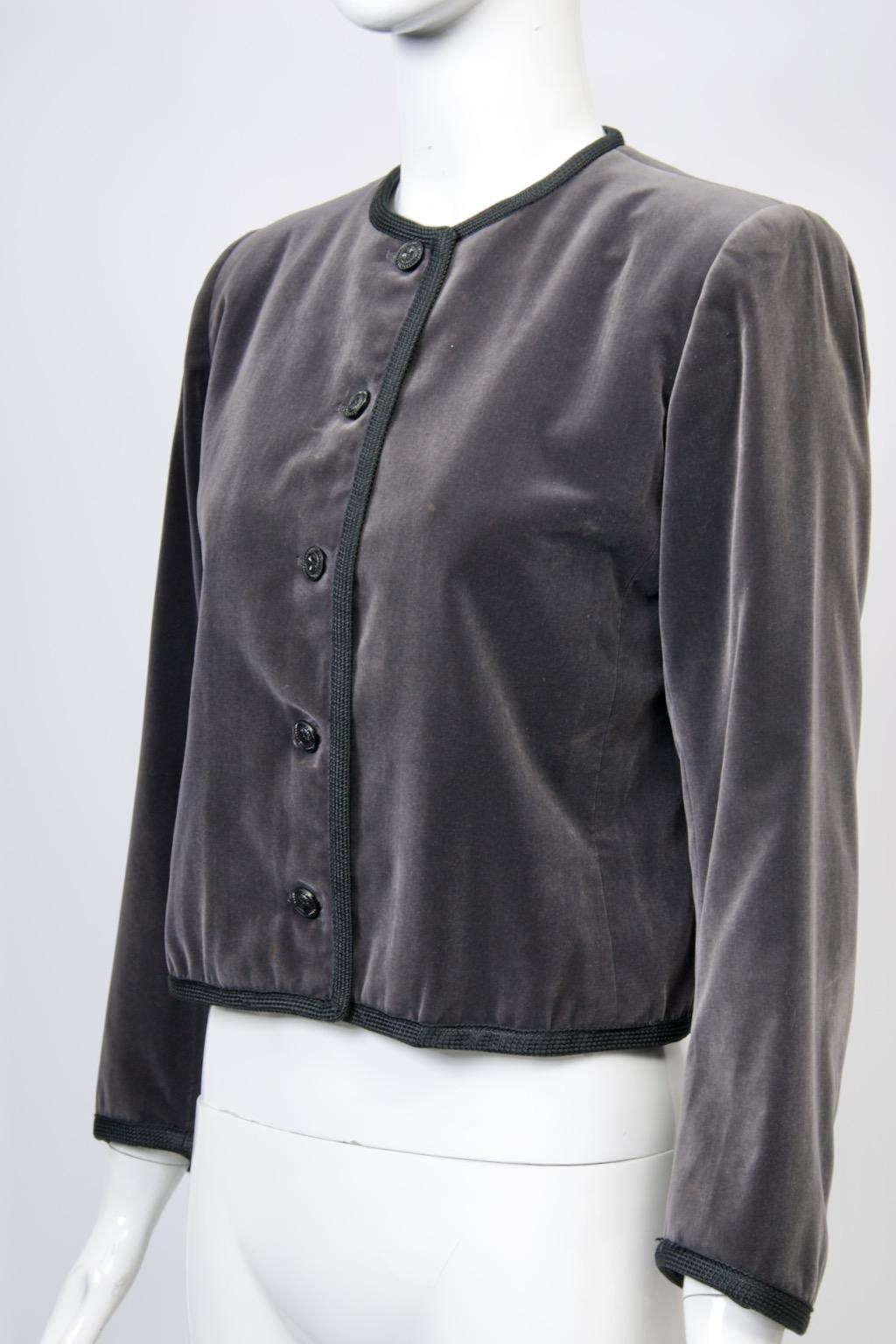 Saint Laurent Gray Velvet Cropped Jacket For Sale 3