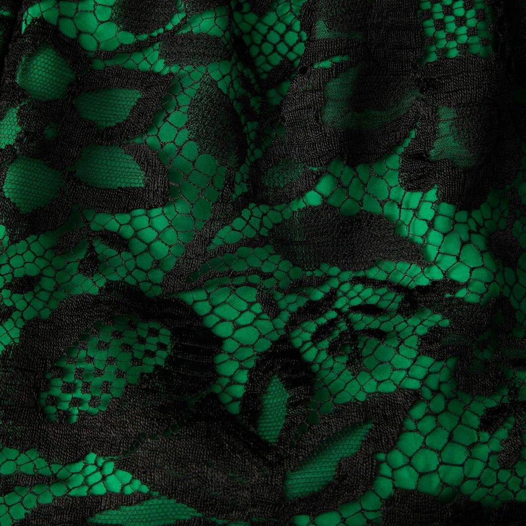 Noir Saint Laurent - Robe longue de soirée en dentelle verte et noire - Taille M en vente