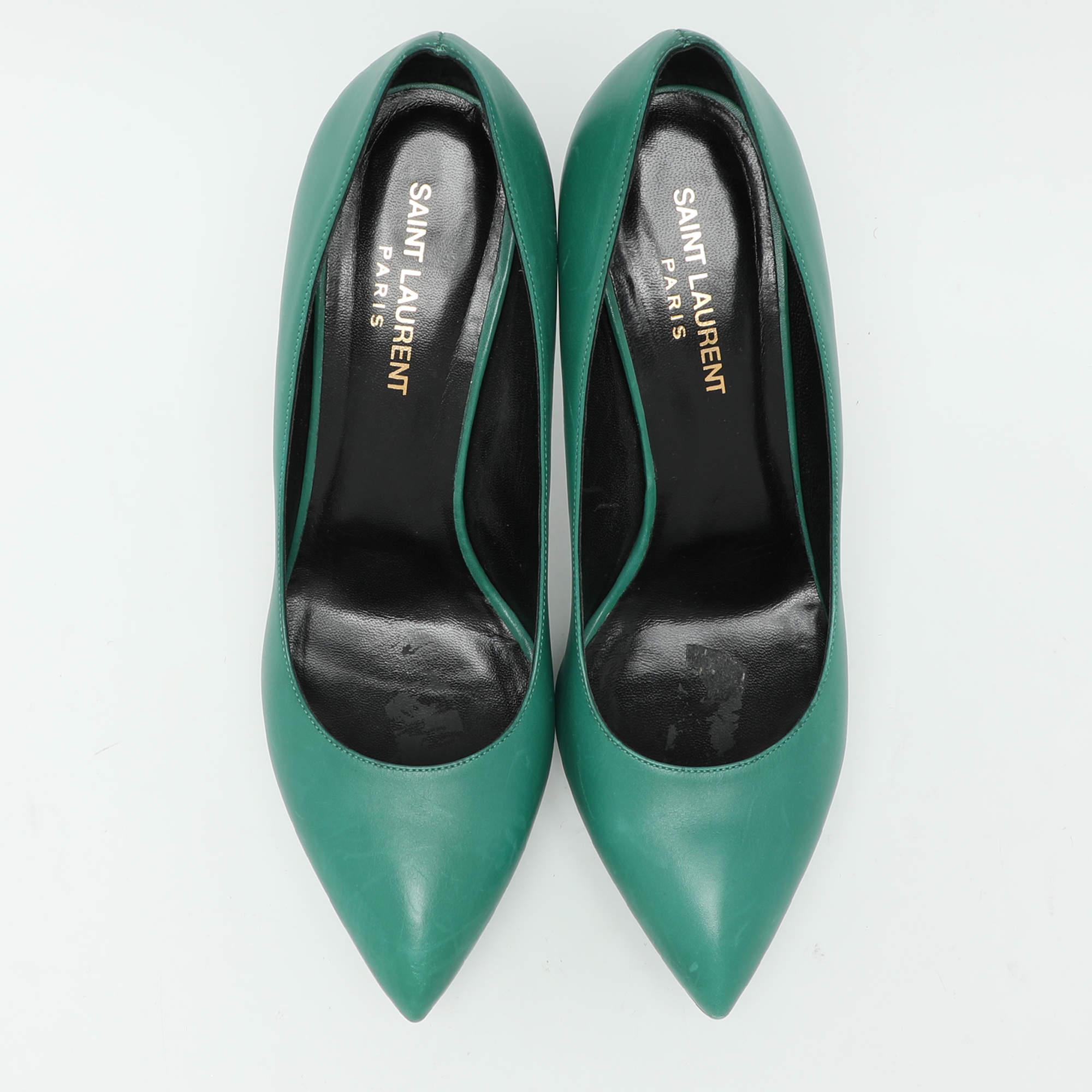 Vert Saint Laurent escarpins Anja en cuir vert taille 38,5 en vente