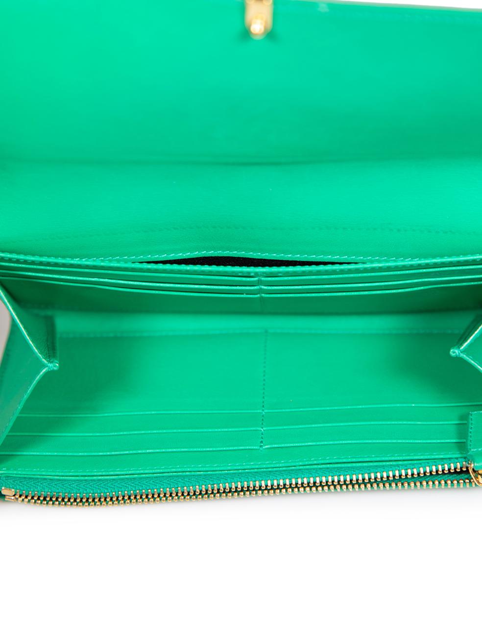 Saint Laurent Green Leather Chyc Long Wallet For Sale 1