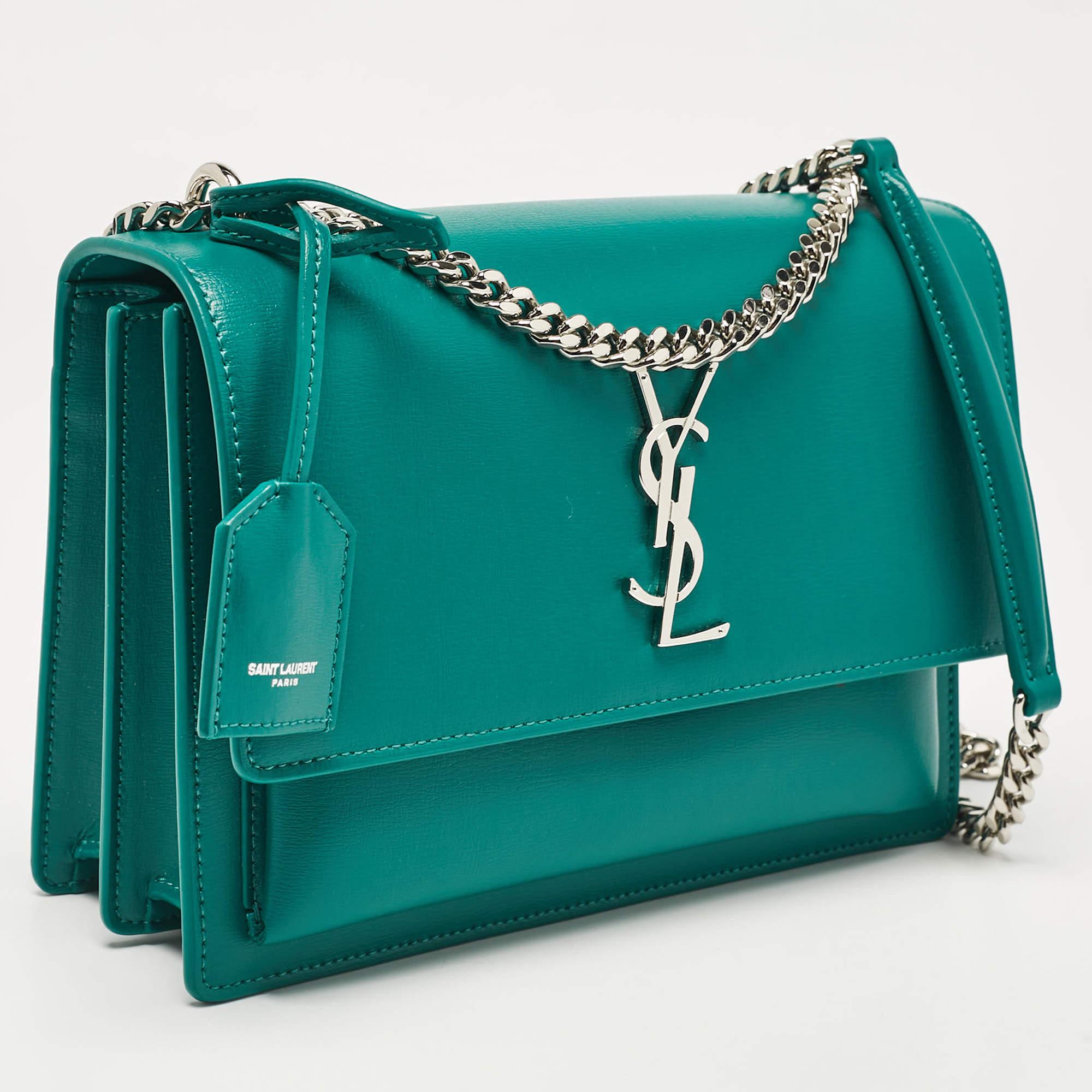 Saint Laurent Green Leather Medium Sunset Shoulder Bag In New Condition In Dubai, Al Qouz 2
