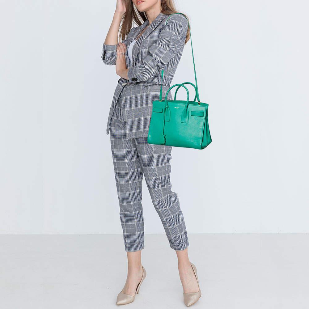 Saint Laurent Green Leather Small Classic Sac De Jour Tote In Good Condition In Dubai, Al Qouz 2