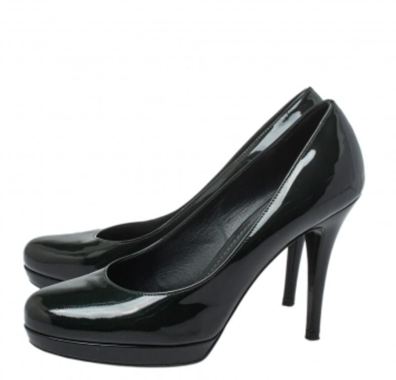 Saint Laurent Green Patent Leather Pumps Size 38.5 For Sale 2