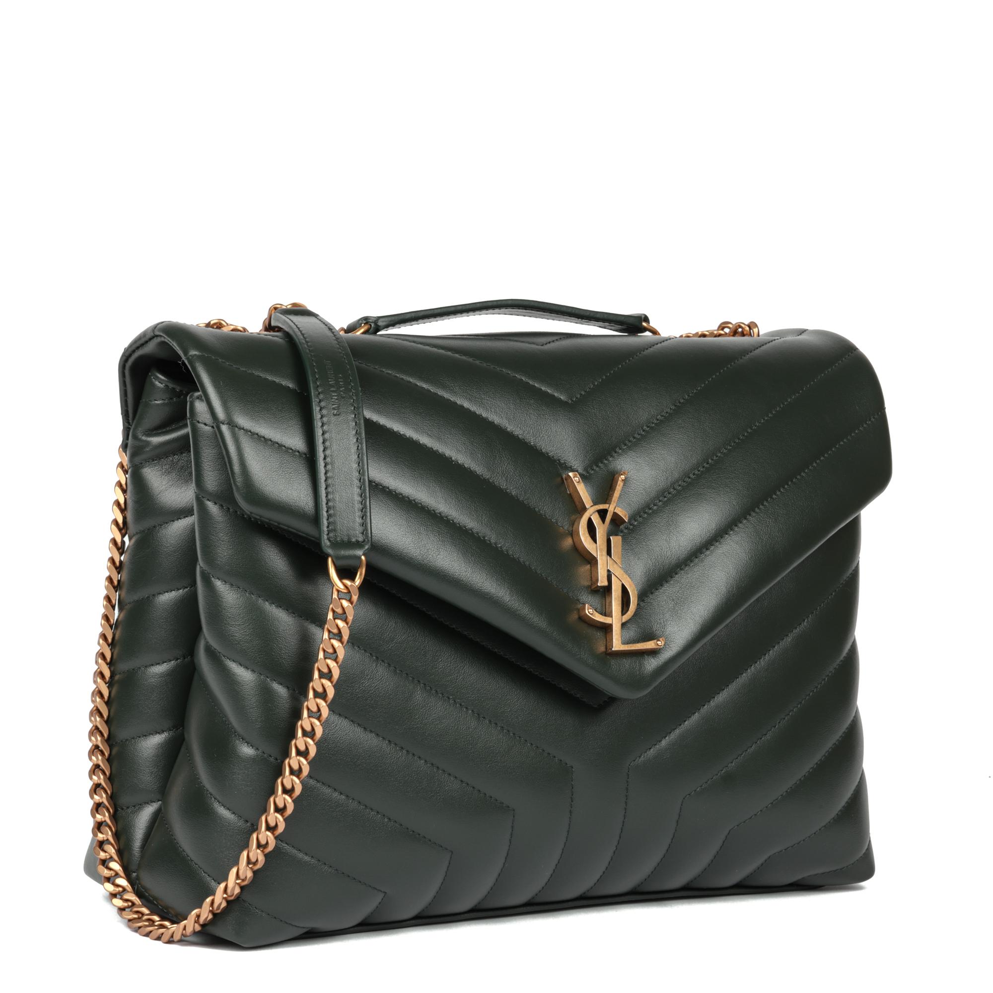 SAINT LAURENT
Green Y Quilted Calfskin Leather Medium Loulou

Serial Number: PMR57574946.0421
Age (Circa): 2022
Accompanied By: Saint Laurent Dust Bag, Care Card
Authenticity Details: Date Stamp (Made in Italy)
Gender: Ladies
Type: Shoulder,