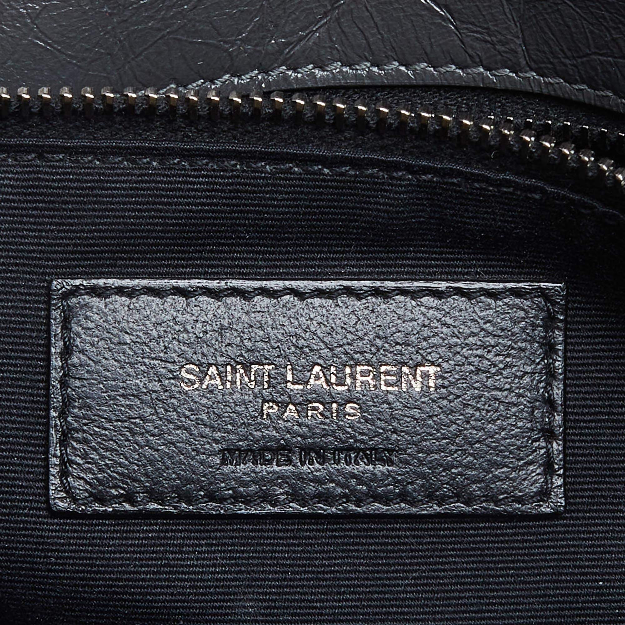 Saint Laurent Grey Crinkled Leather Medium Niki Shoulder Bag For Sale 7