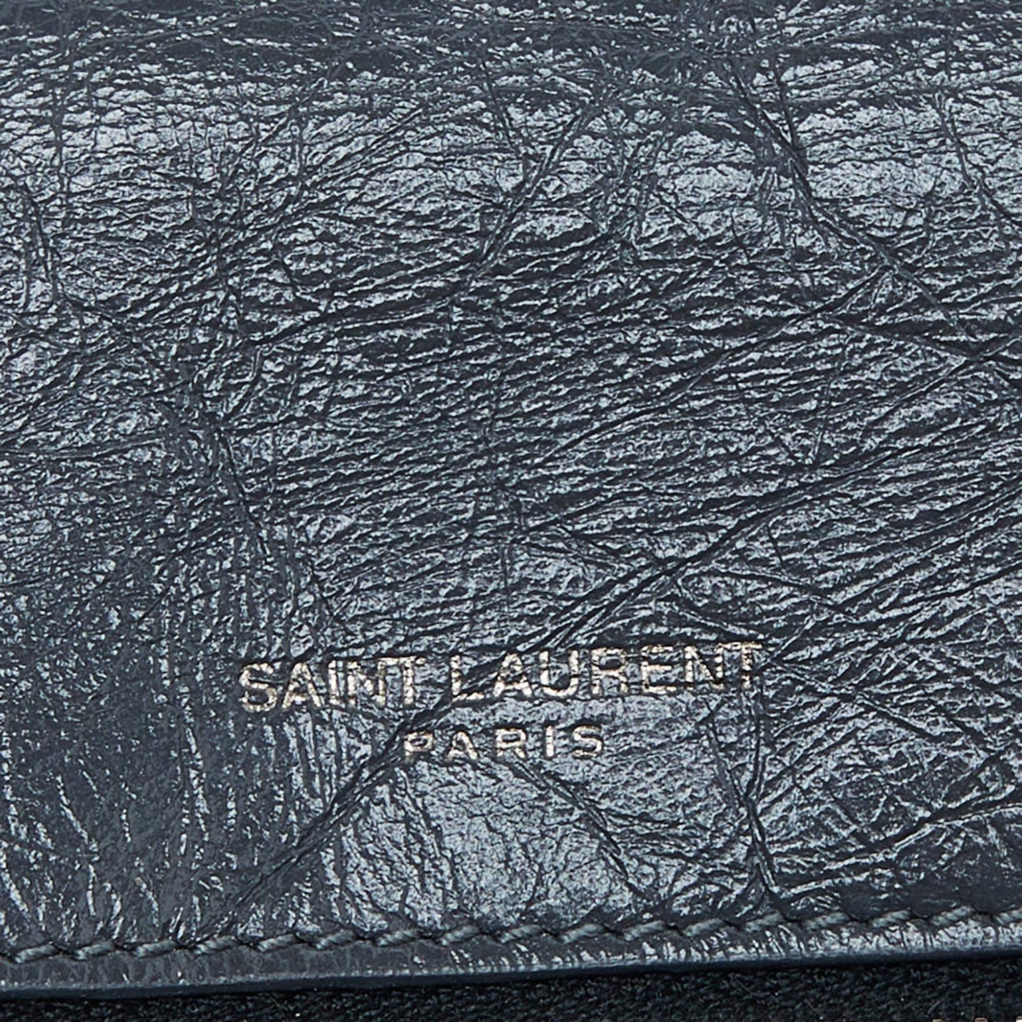 Saint Laurent Grey Crinkled Leather Medium Niki Shoulder Bag For Sale 4