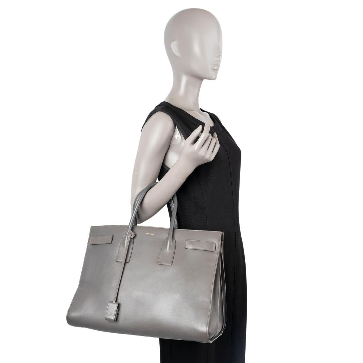 SAINT LAURENT grey leather LARGE SAC DE JOUR Tote Bag For Sale 4