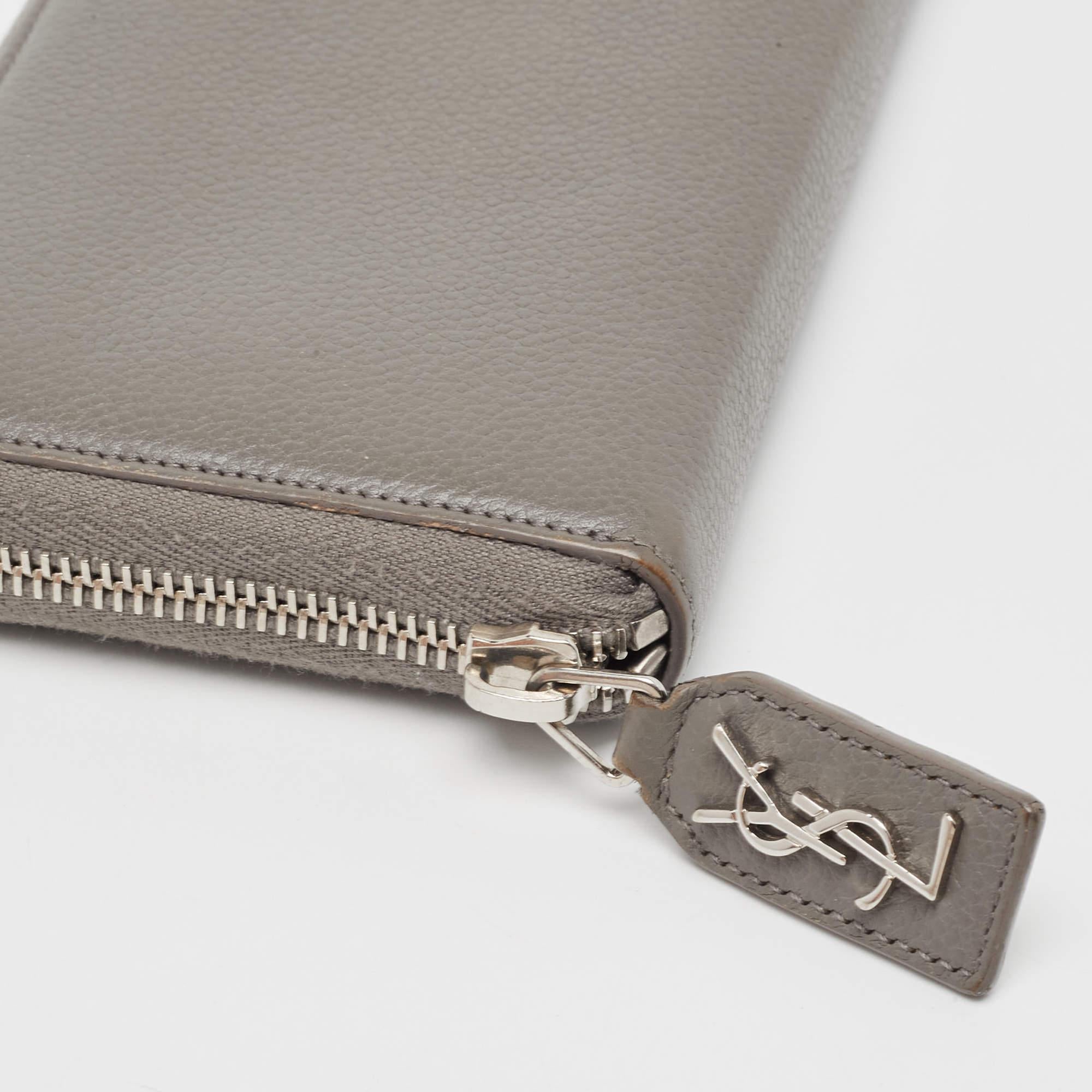 Saint Laurent Grey Leather Zip Around Continental Wallet For Sale 3