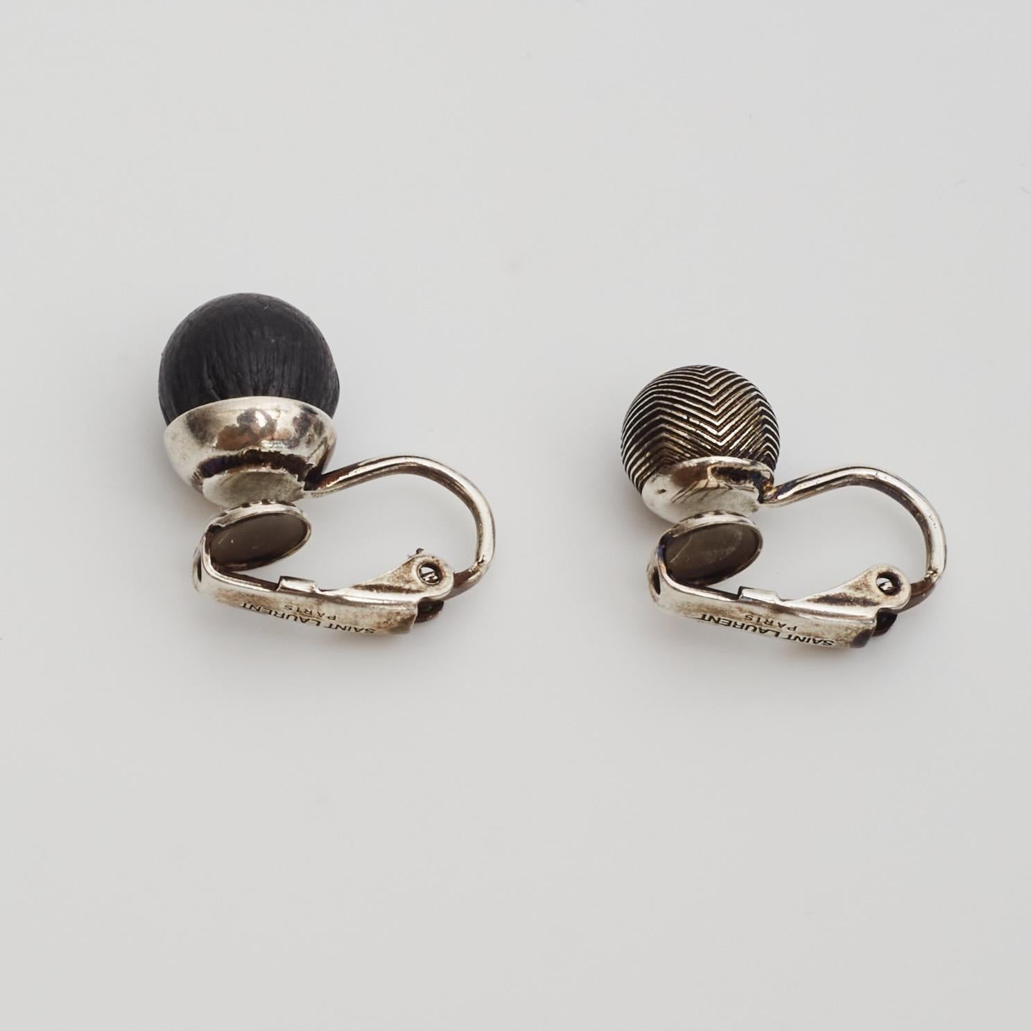 Saint Laurent Guilloche Brass & Leather Black Gun Metal Earrings In Excellent Condition For Sale In Montreal, Quebec