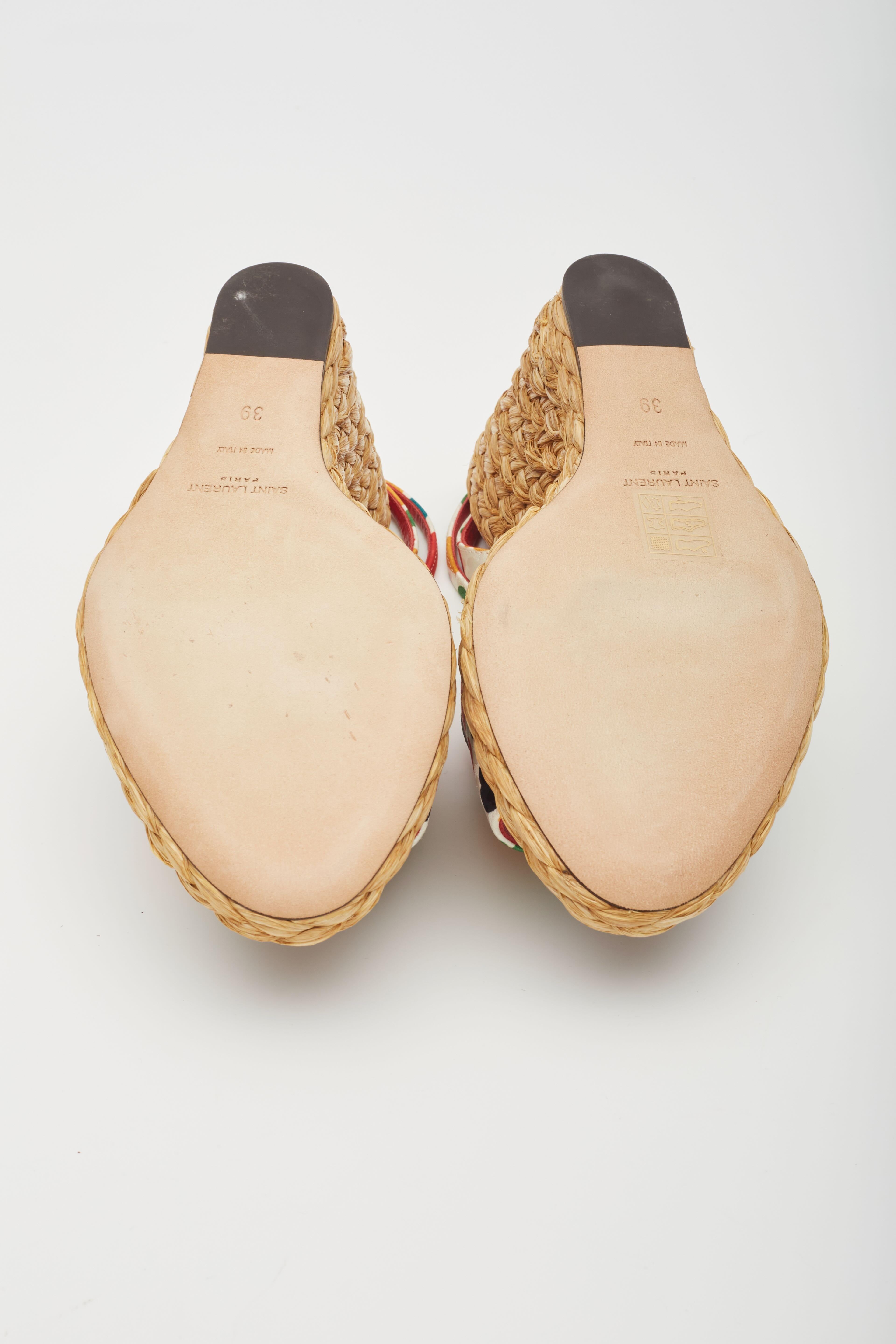 Saint Laurent Heart Print Multicoloured Wedge Espadrilles EU 39 For Sale 2